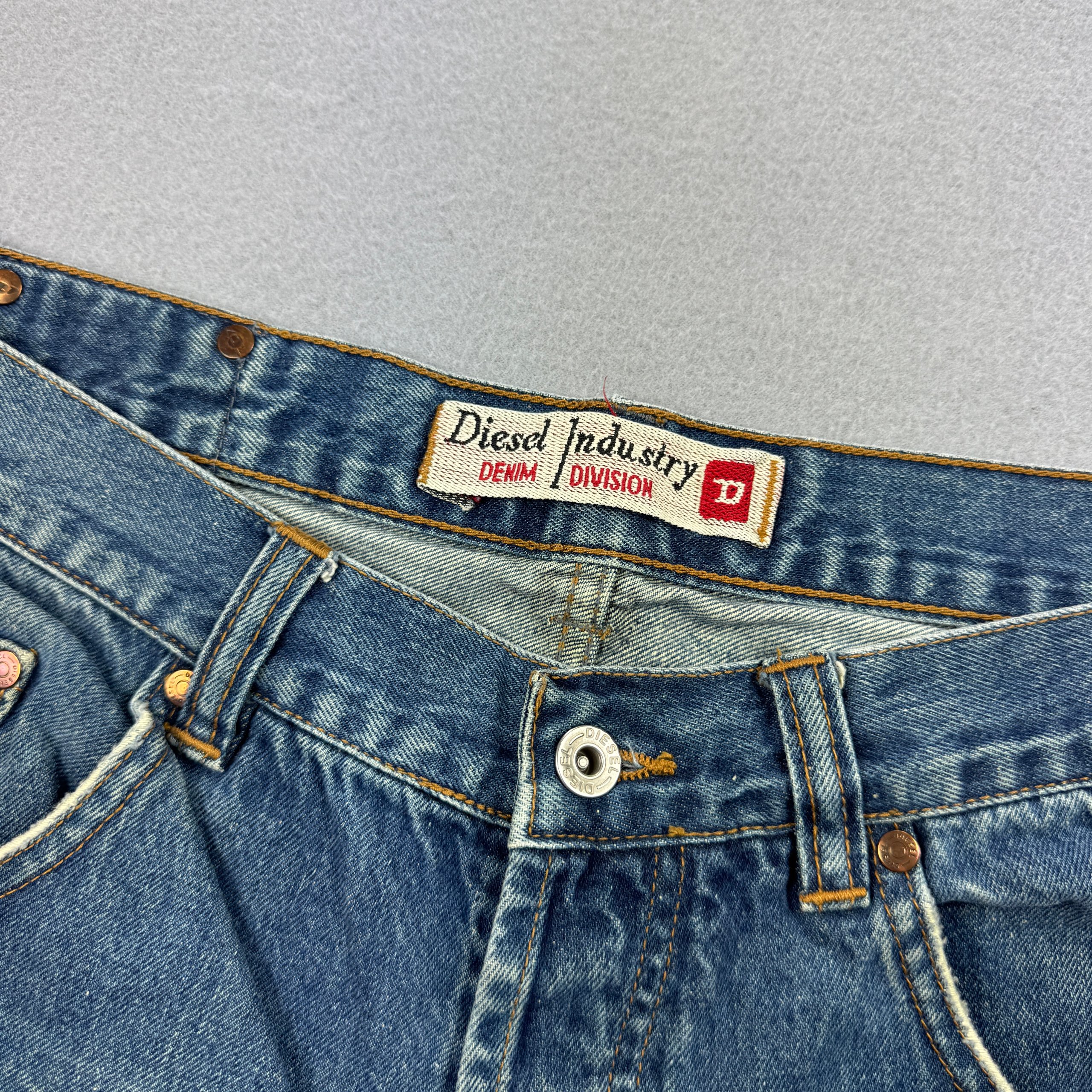 Vintage Diesel Blue Denim Straight Fit Jeans Men's Size 33 image 9