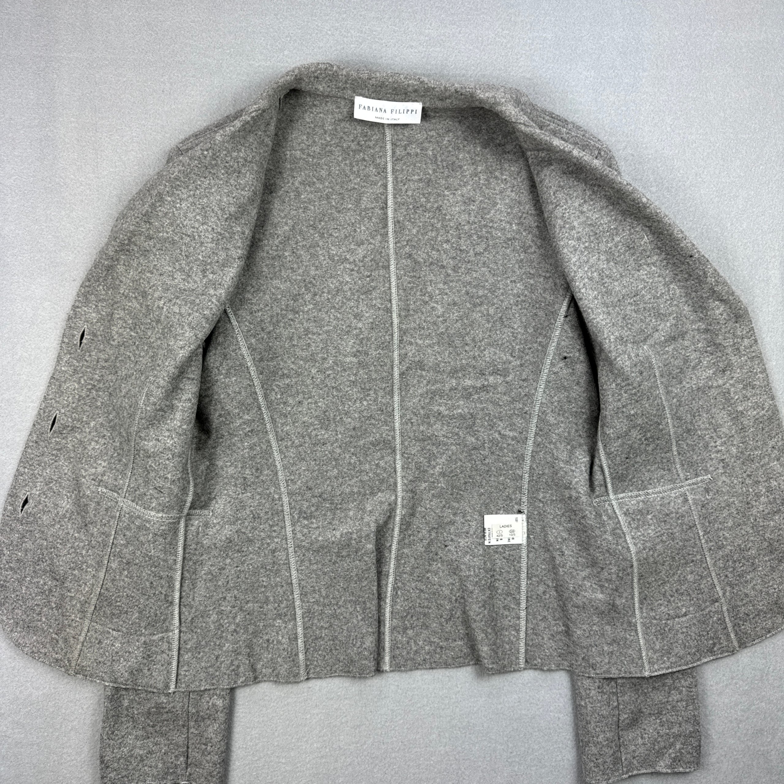 Fabiana Filippi Grey Wool Blend Blazer Three-Button Size S / 42 image 3