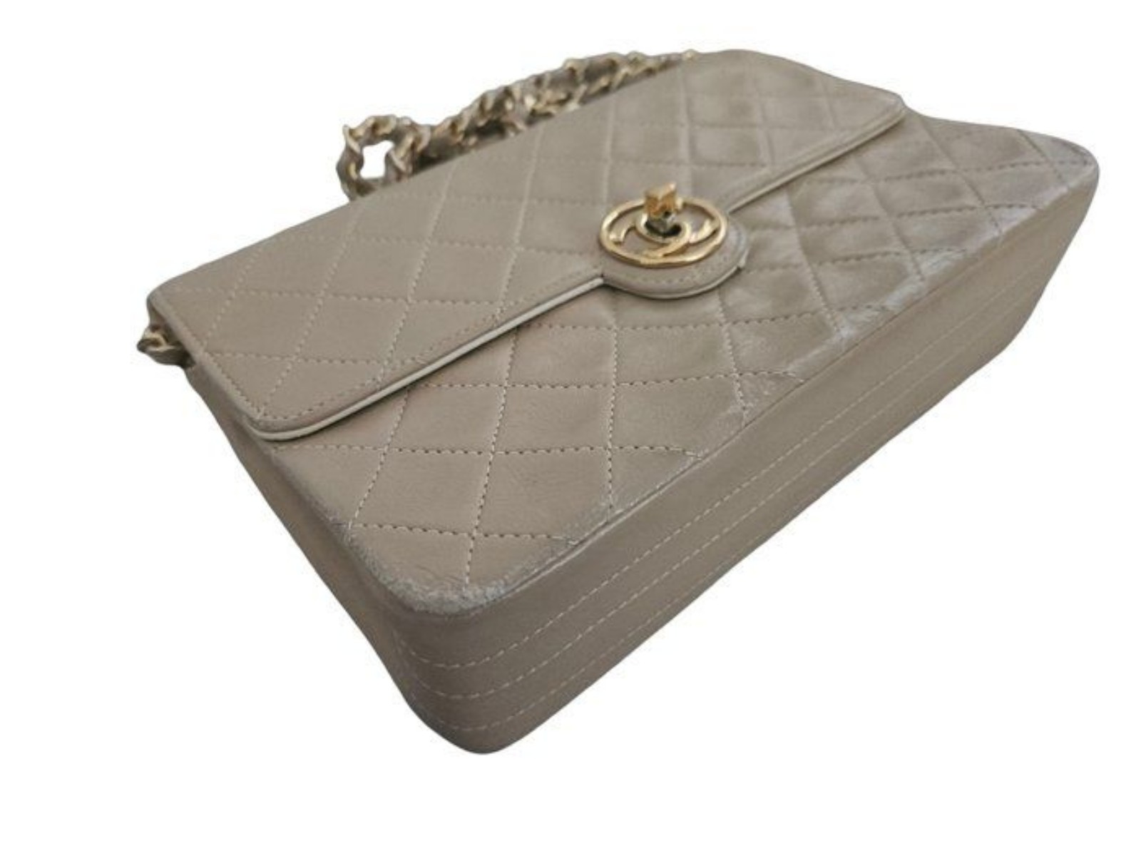 Chanel Beige Quilted Leather Flap Bag Medium image 5