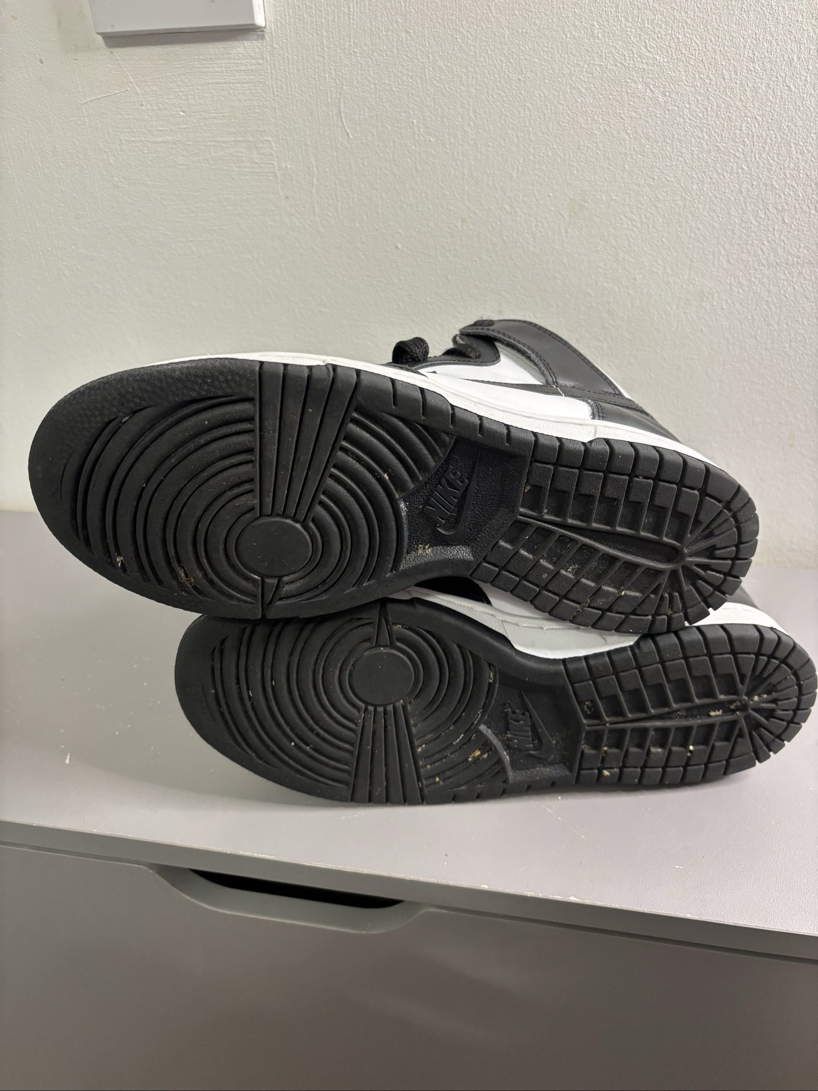 Nike Black & White Dunk High UK 4.5 image 5