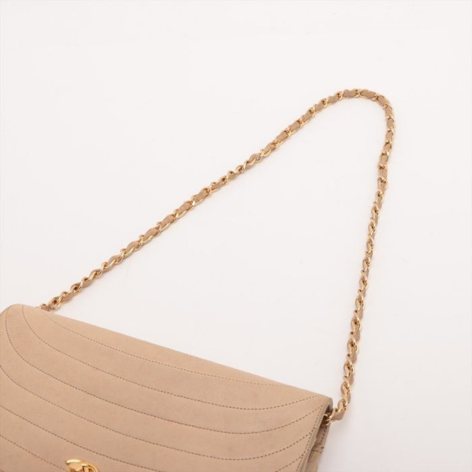 CHANEL Timeless/Classique Half Moon Shoulder Bag Beige Matelassé Leather 23cm image 7