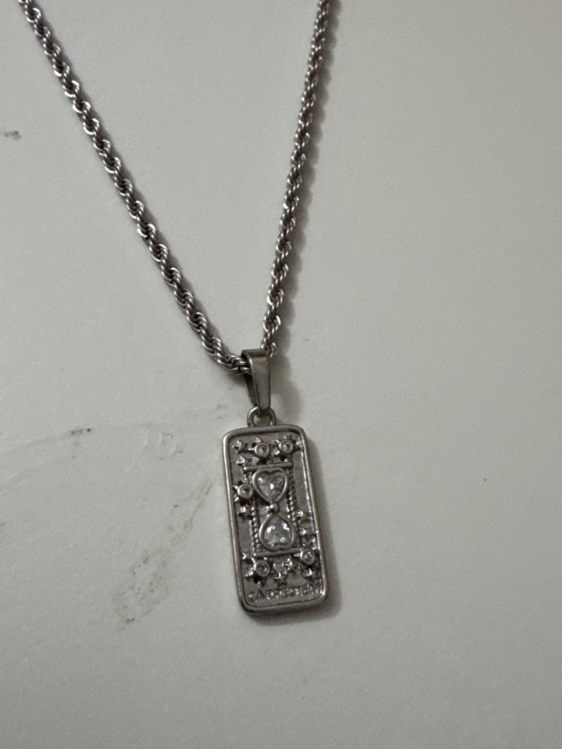 Silver Carpe Diem Pendant Necklace Unisex