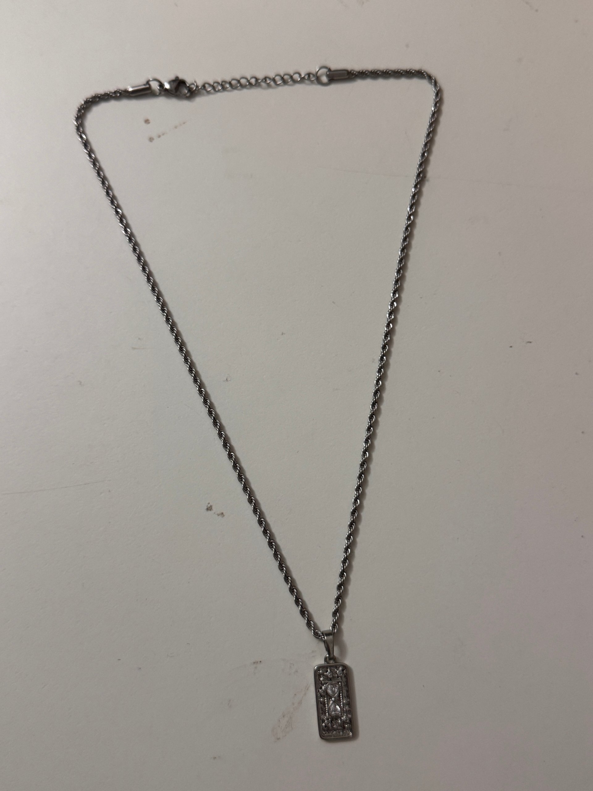 Silver Carpe Diem Pendant Necklace Unisex image 2