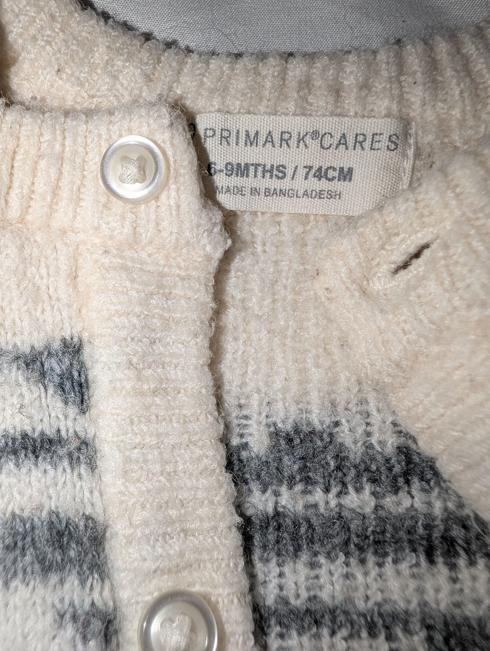 Primark Kids' Cream & Grey Patterned Knit Onesie 6-9 Months image 2