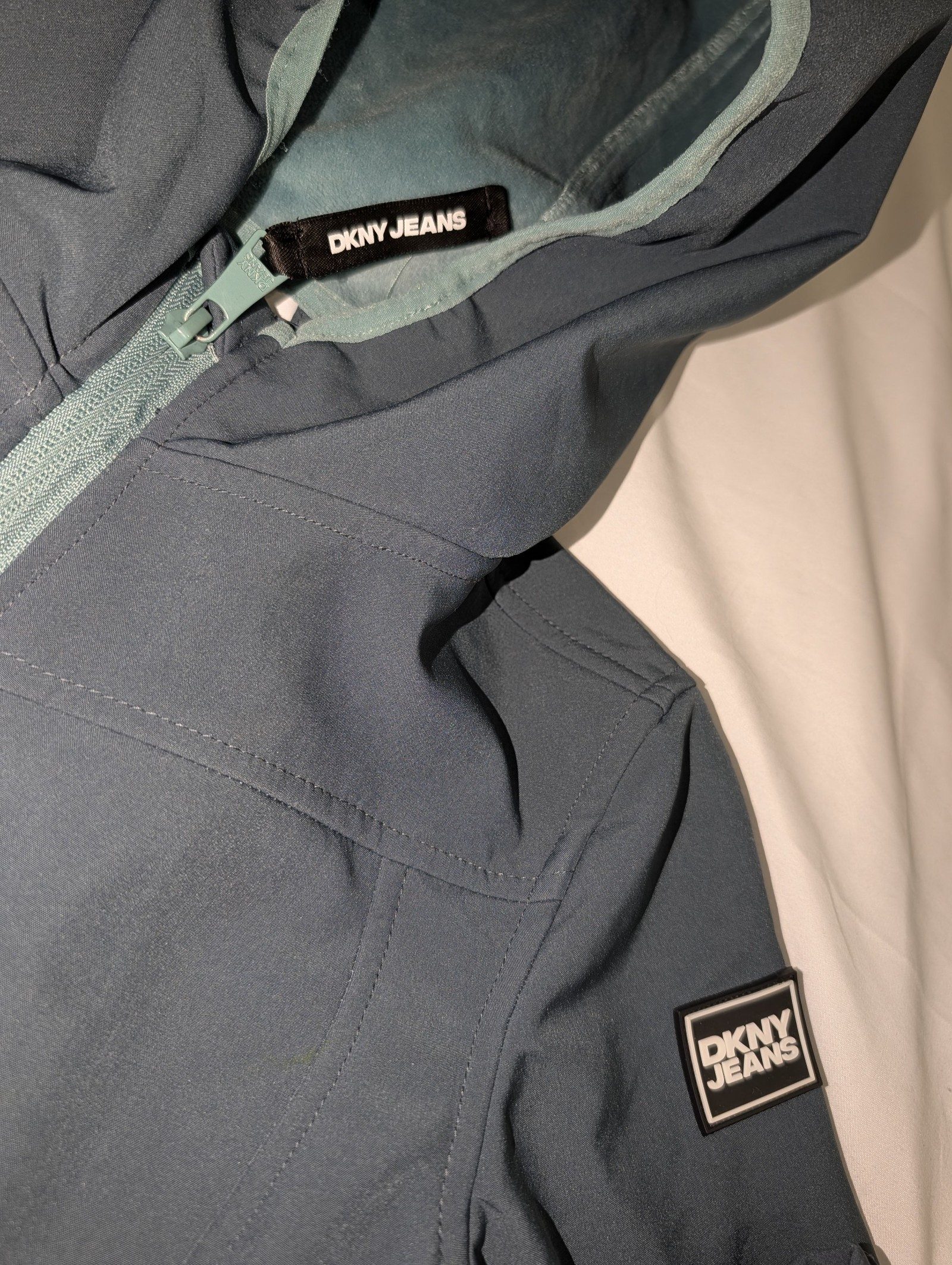 DKNY Jeans Blue Softshell Hooded Jacket Small 7-8 Years image 2