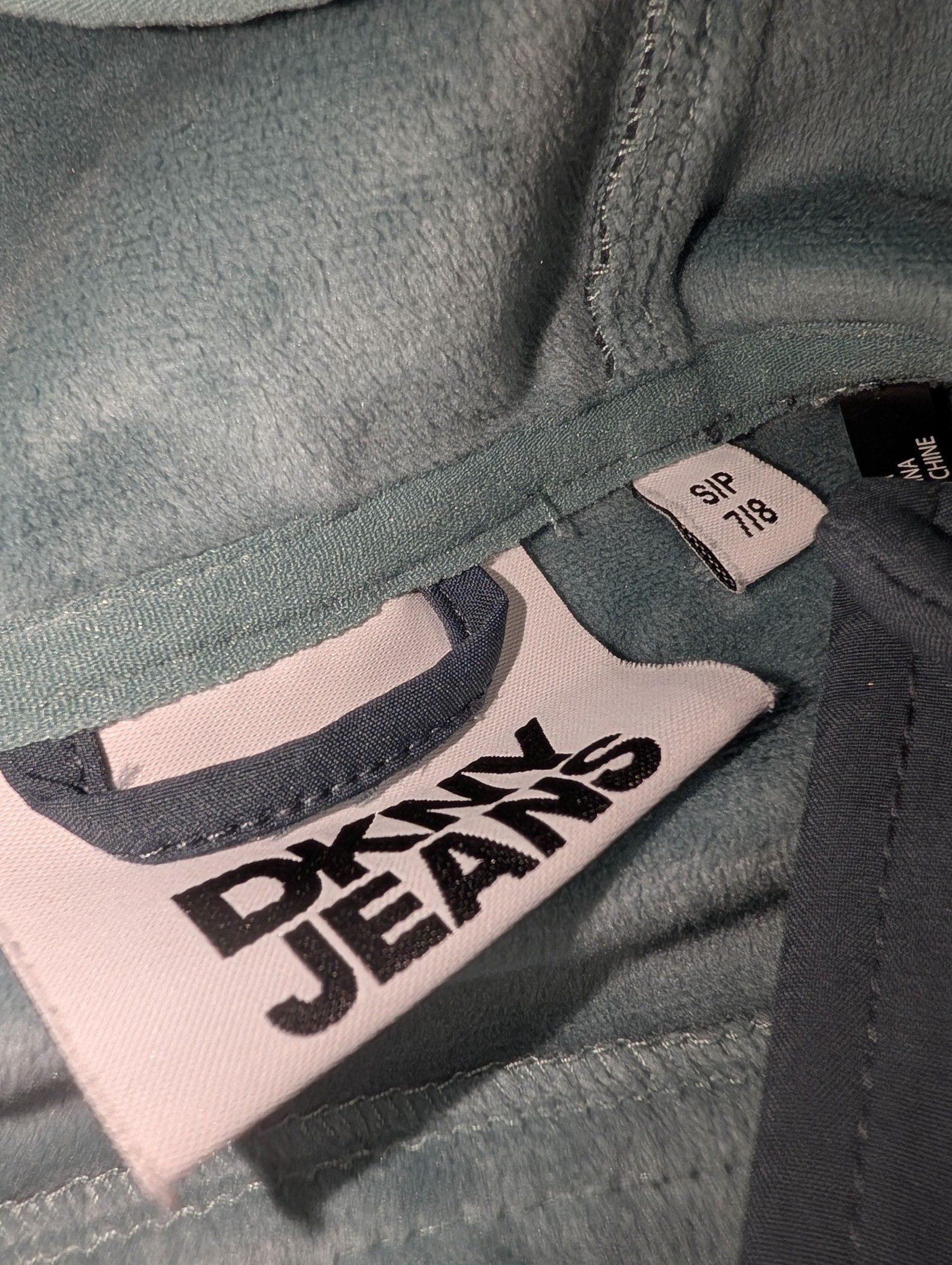 DKNY Jeans Blue Softshell Hooded Jacket Small 7-8 Years image 3