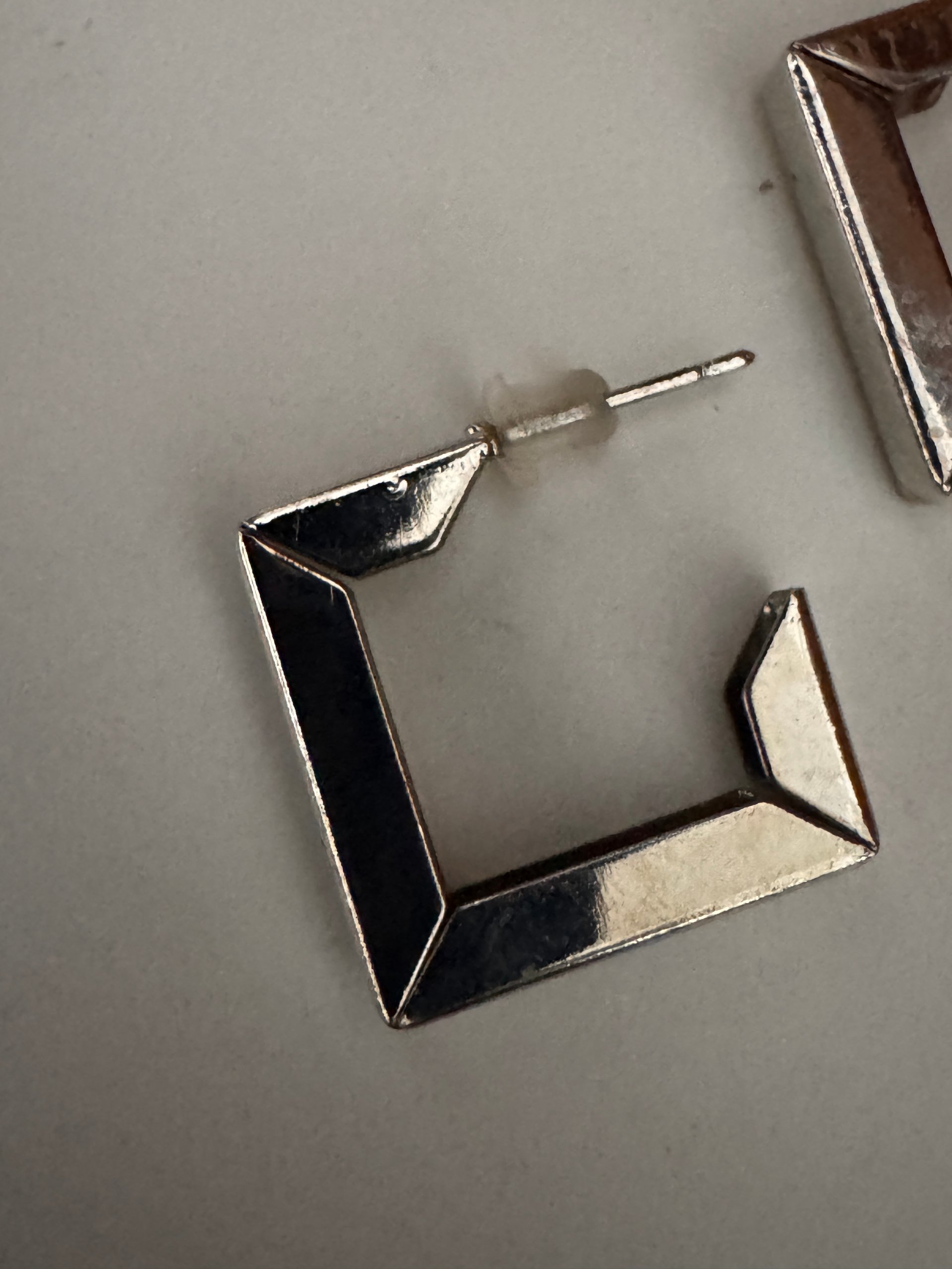 Geometric Silver Tone Square Hoop Earrings image 6
