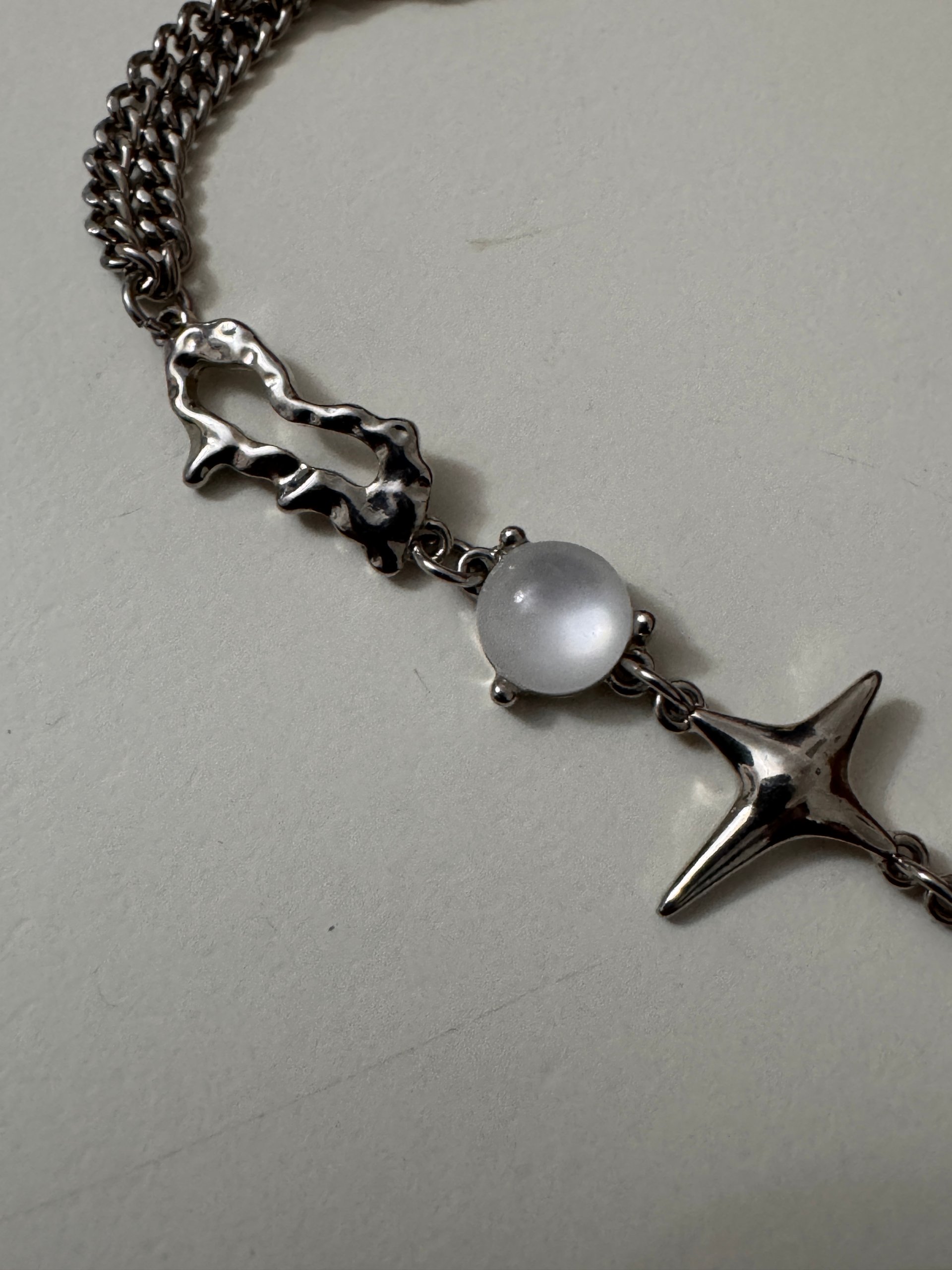 Silver Tone & White Beaded Metal Chain Bracelet Adjustable image 7