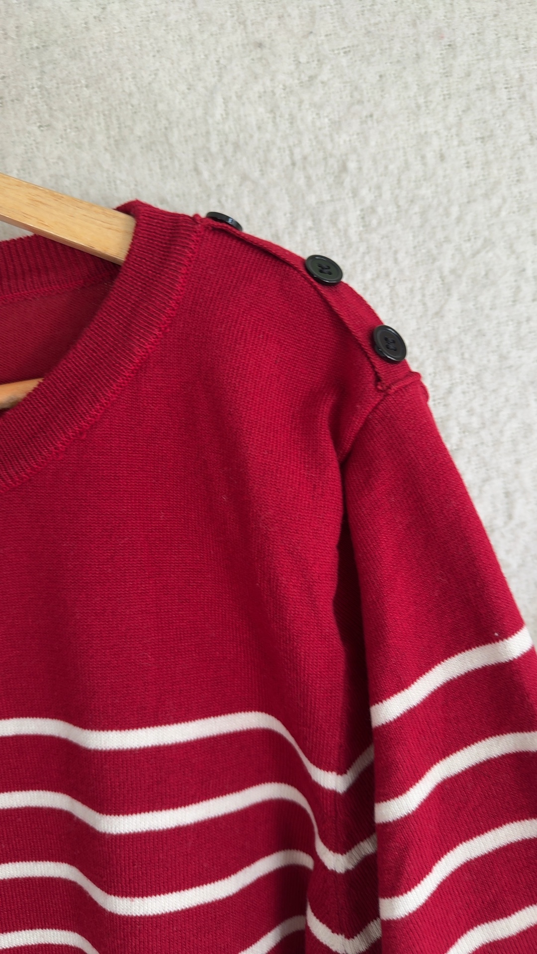 Sisley Red & White Striped Knit Jumper UK Medium Shoulder Button Detail image 2