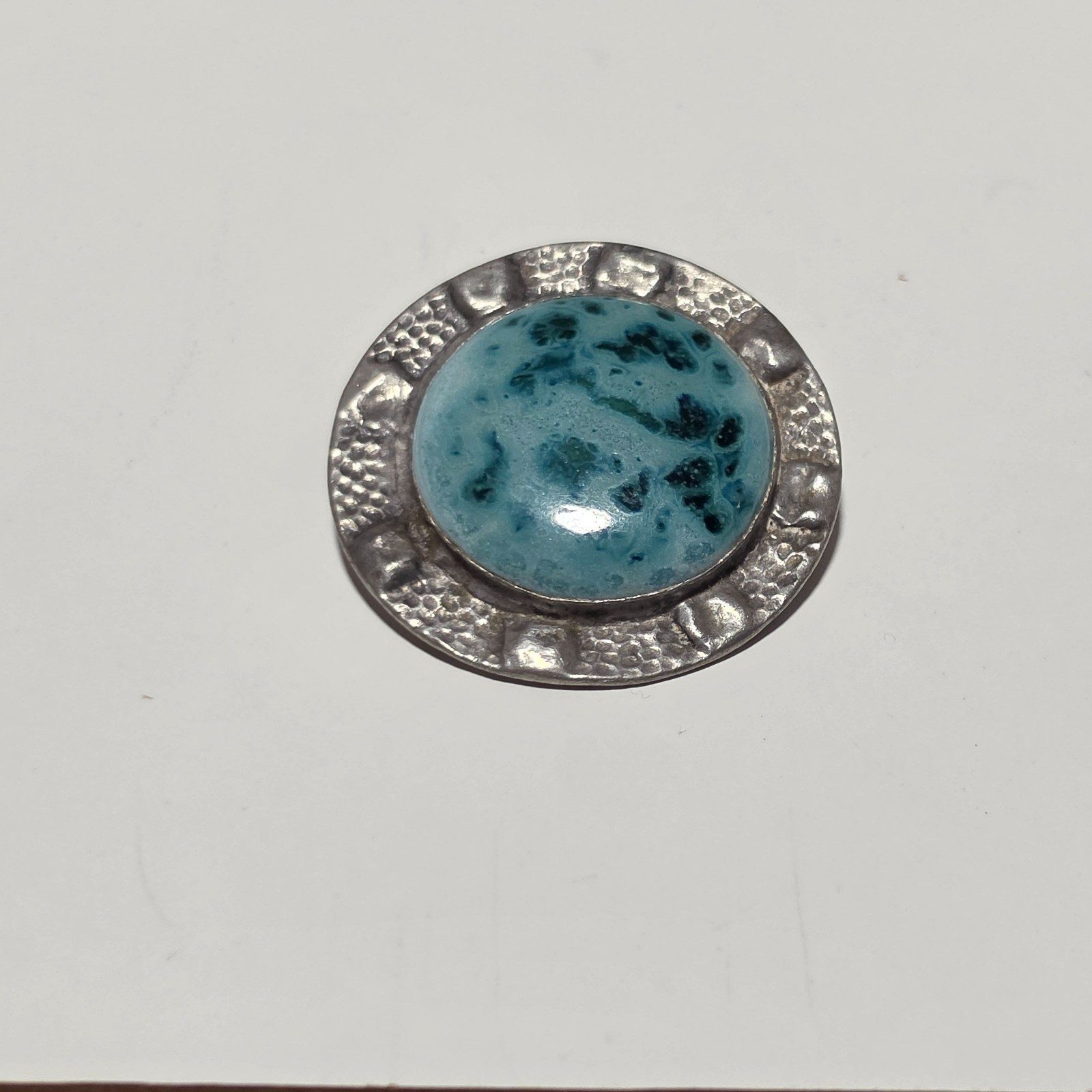 Vintage Silver Tone Round Brooch .b6 image 2