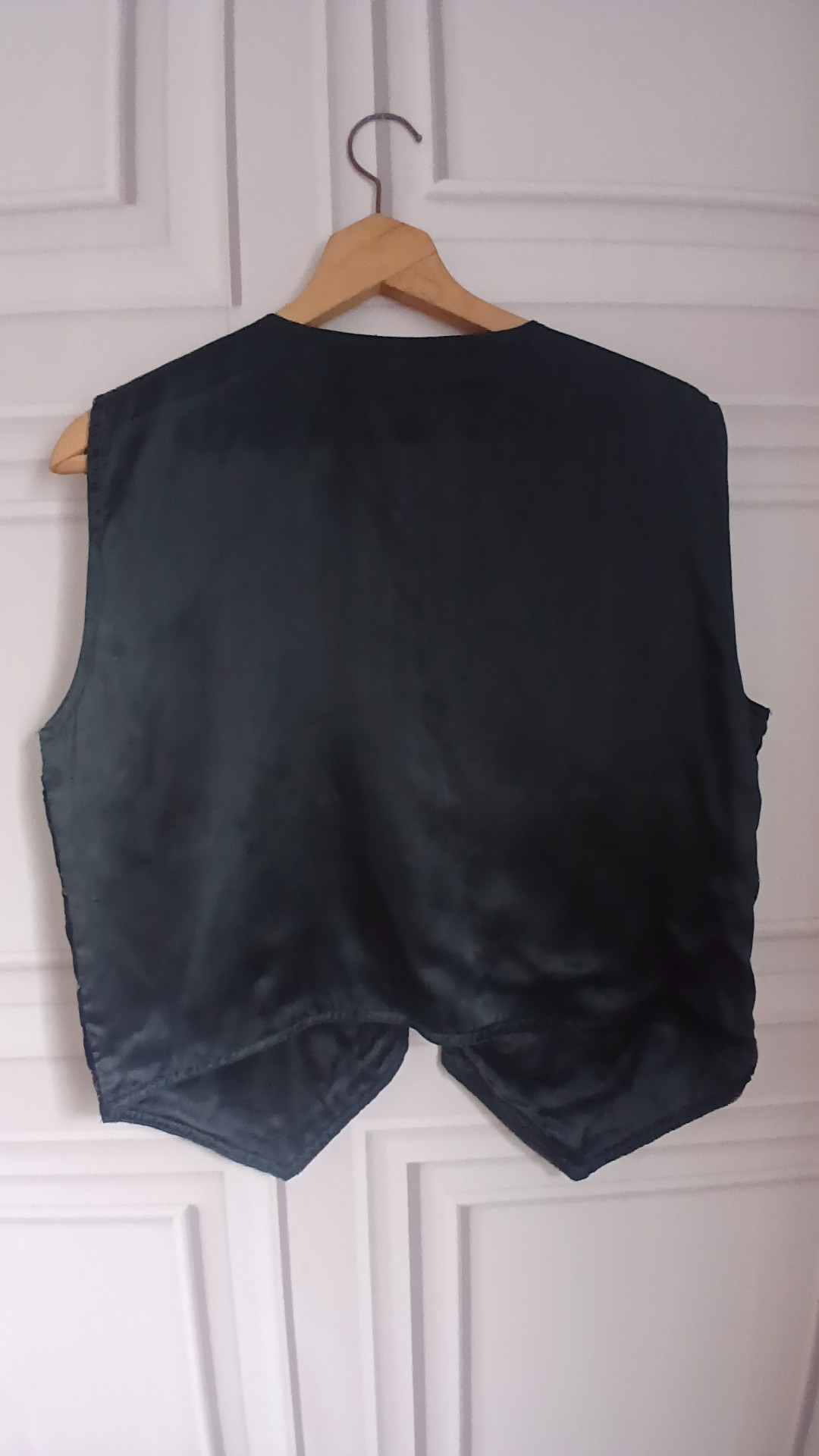 Viscose Vintage Black Sequin Embroidered Waistcoat Pit to pit 22" image 4