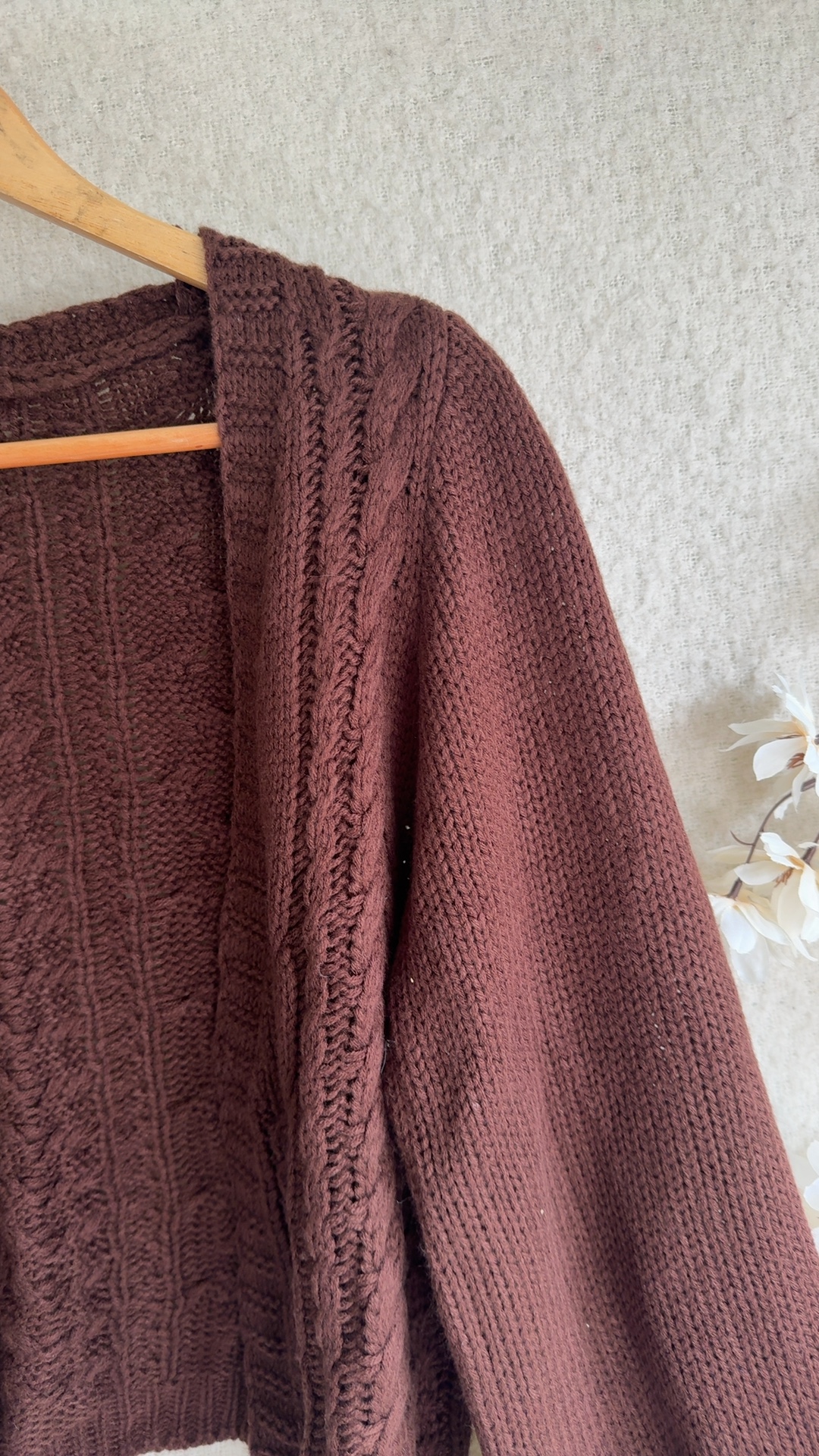 Shein Women's Brown Cable Knit Acrylic Crop Cardigan UK 8 Casual Stylish image 3