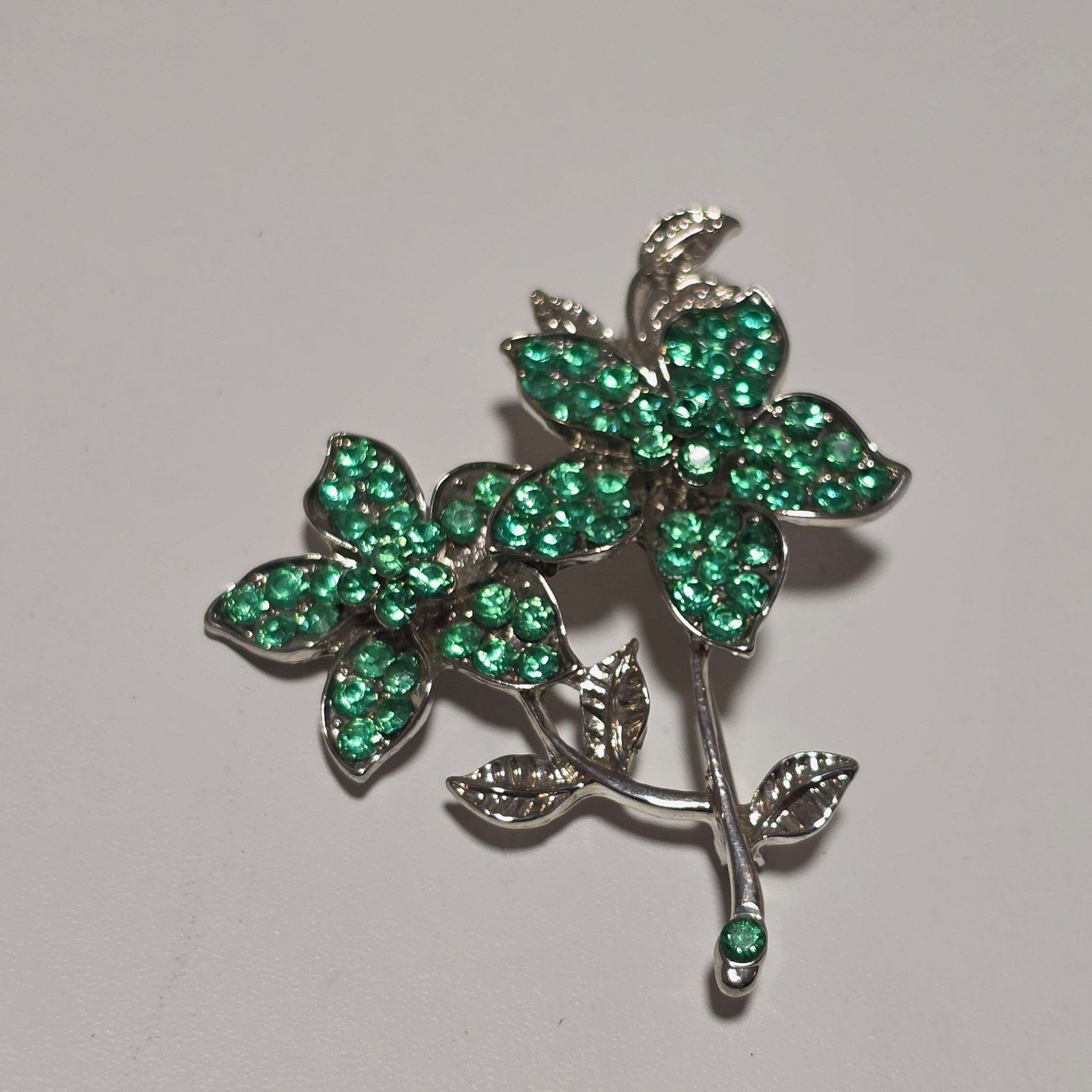 Green Crystal Flower Brooch Silver Tone .b6 image 4