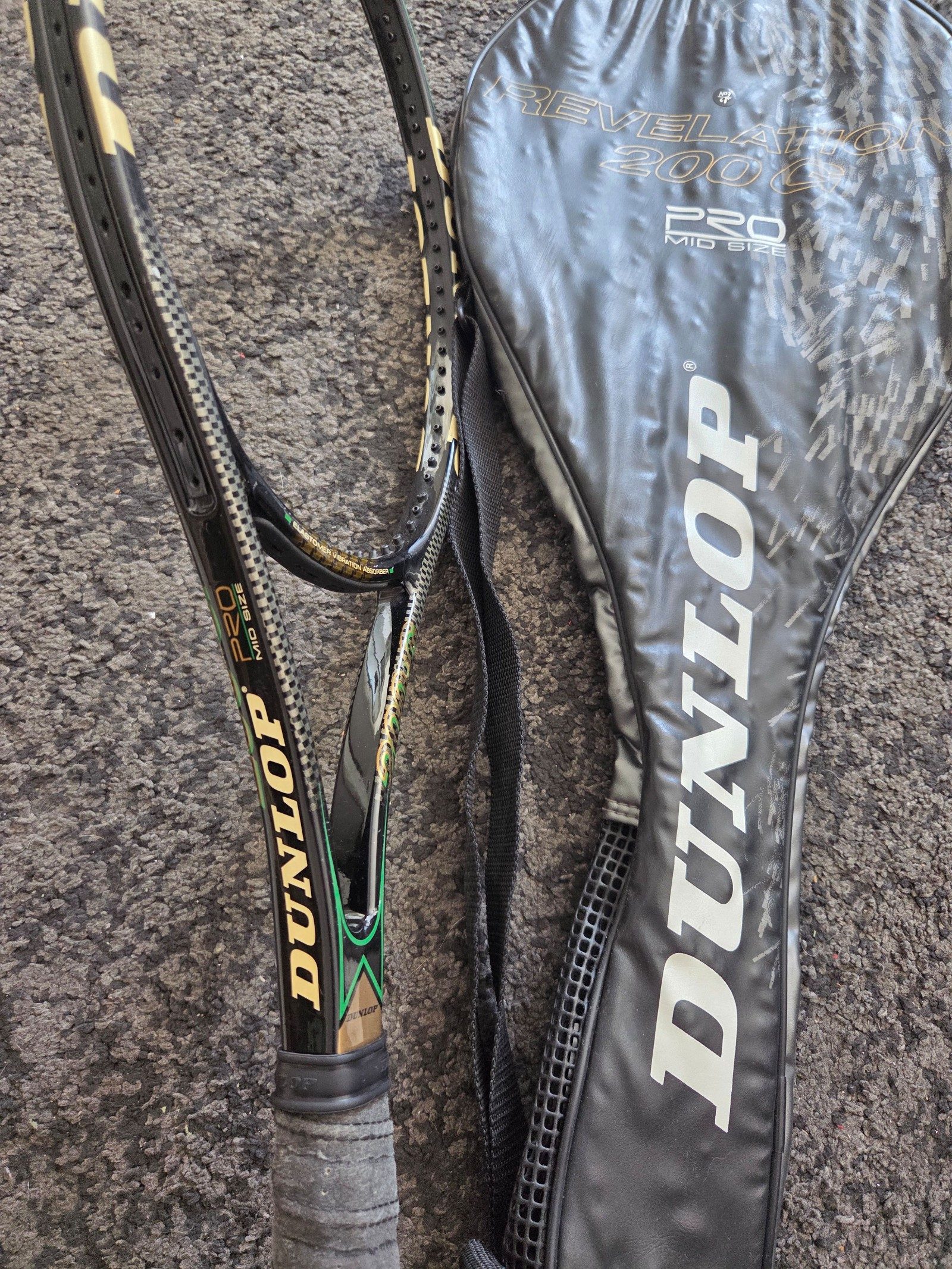 Dunlop Black Revelation 200g Pro Mid Size Tennis Racket with Case image 3