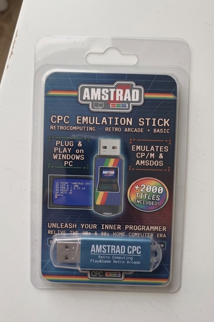 Sistema Retro Computing Amstrad CPC + 2000 titoli.