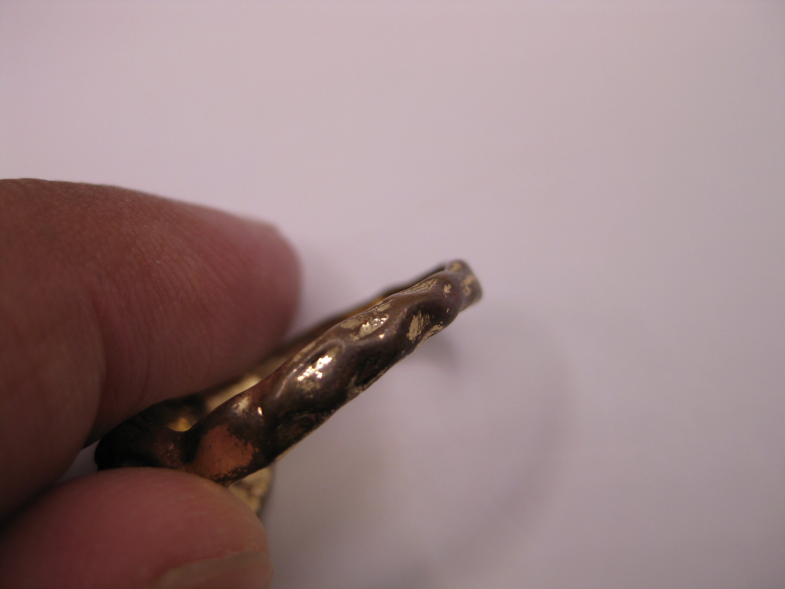 Vintage Gold Tone Ring with Orange Gems Unisex image 10