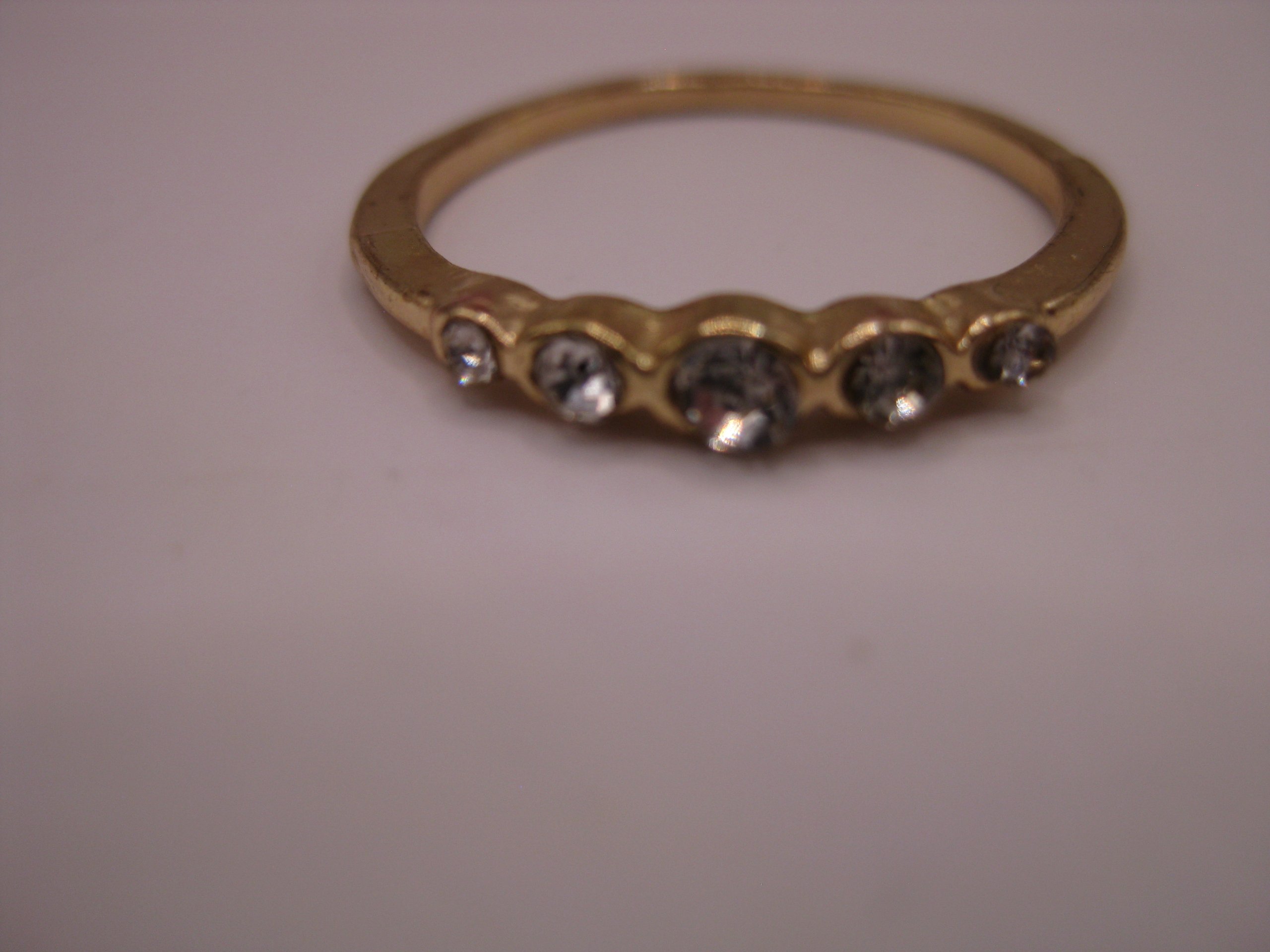 Vintage Gold Tone Ring with Clear Rhinestones Women’s image 2