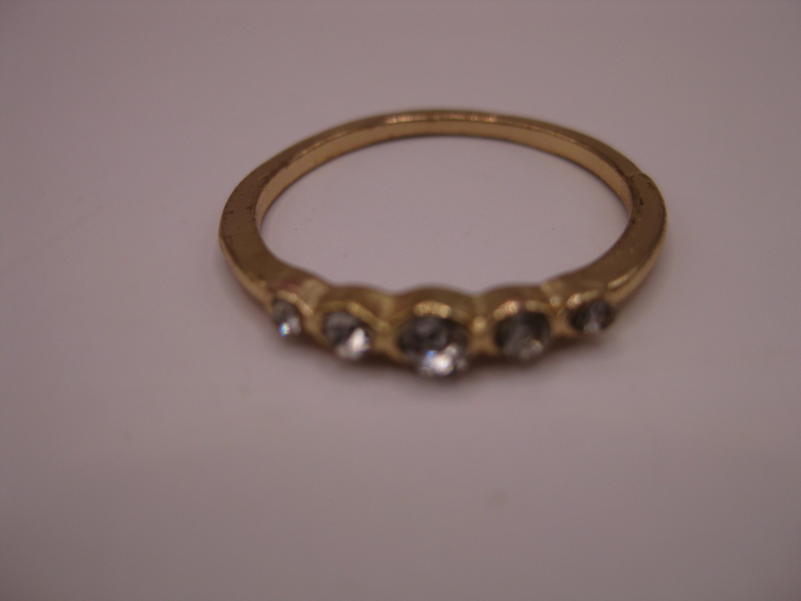 Vintage Gold Tone Ring with Clear Rhinestones Women’s image 3