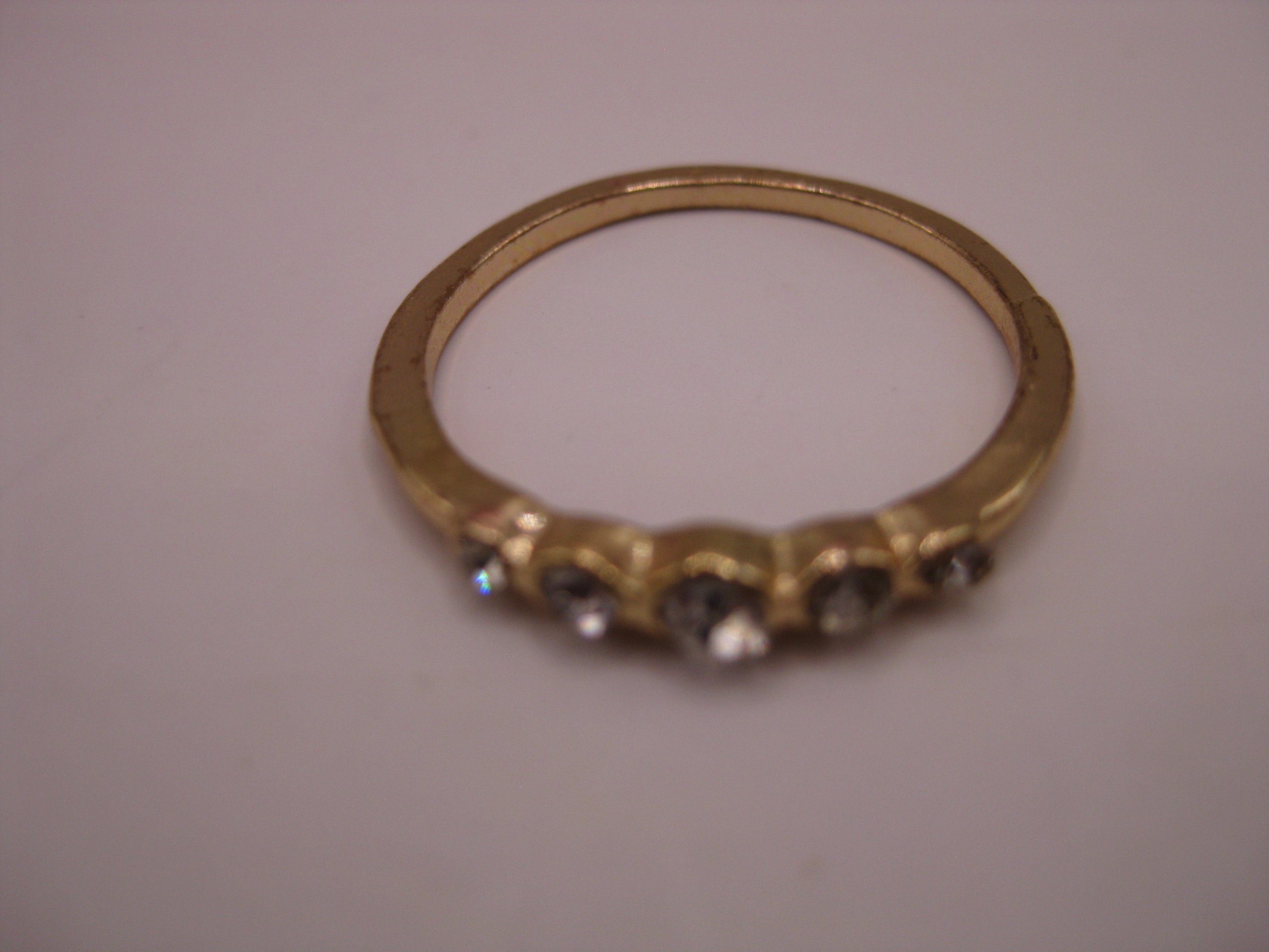 Vintage Gold Tone Ring with Clear Rhinestones Women’s image 5
