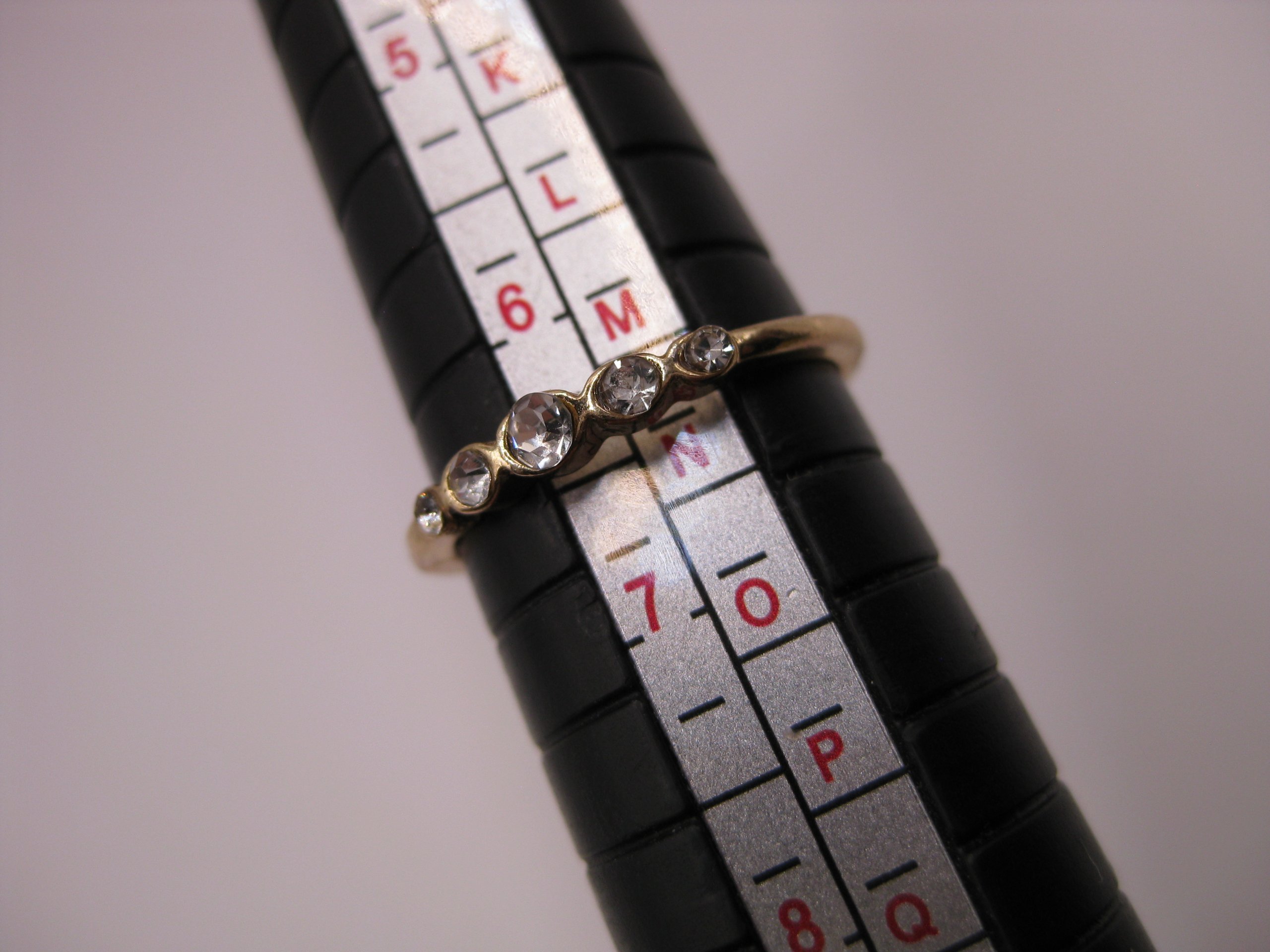 Vintage Gold Tone Ring with Clear Rhinestones Women’s image 7