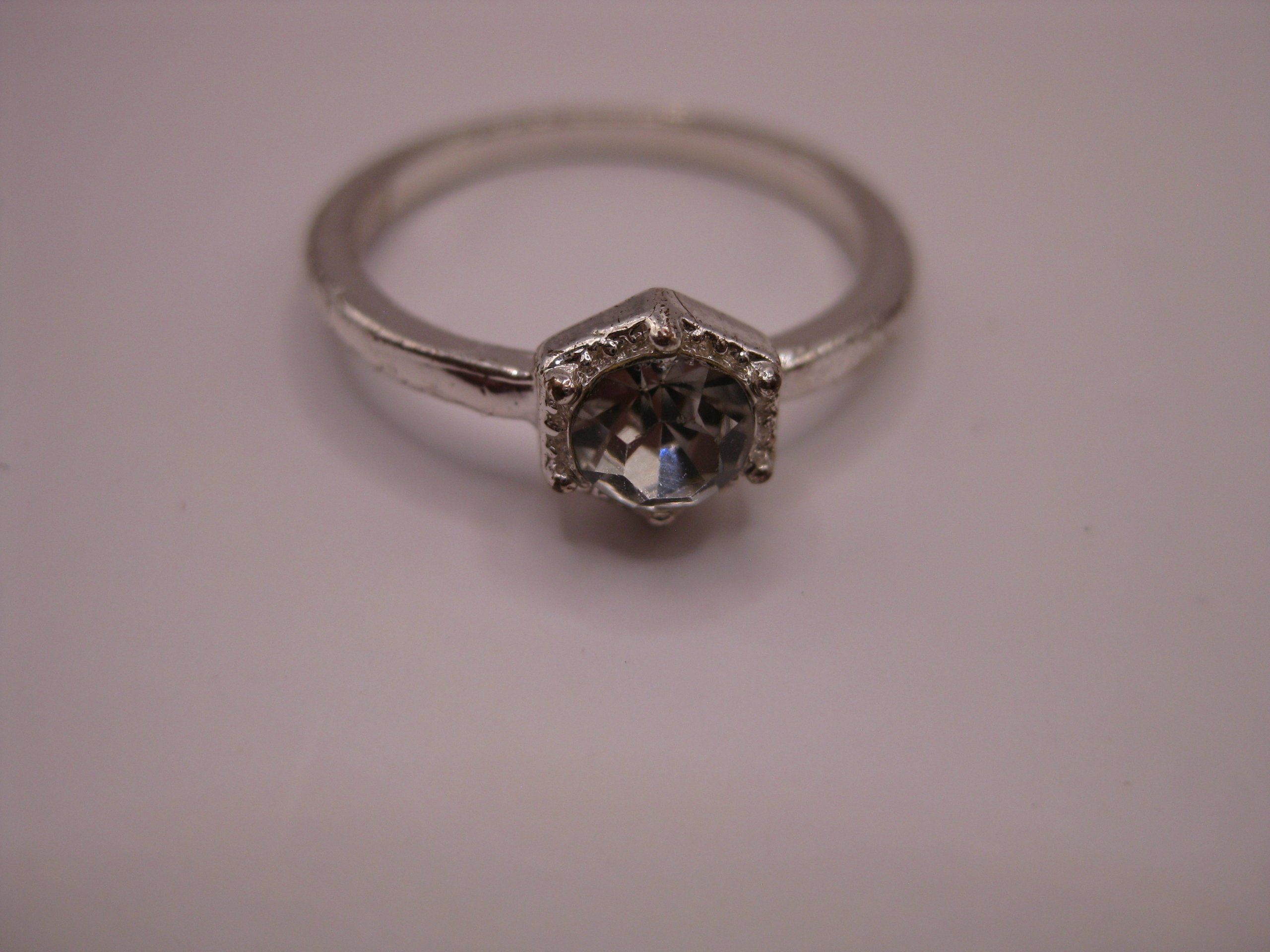 Unbranded Silver Tone Clear Stone Ring Size 52 image 3