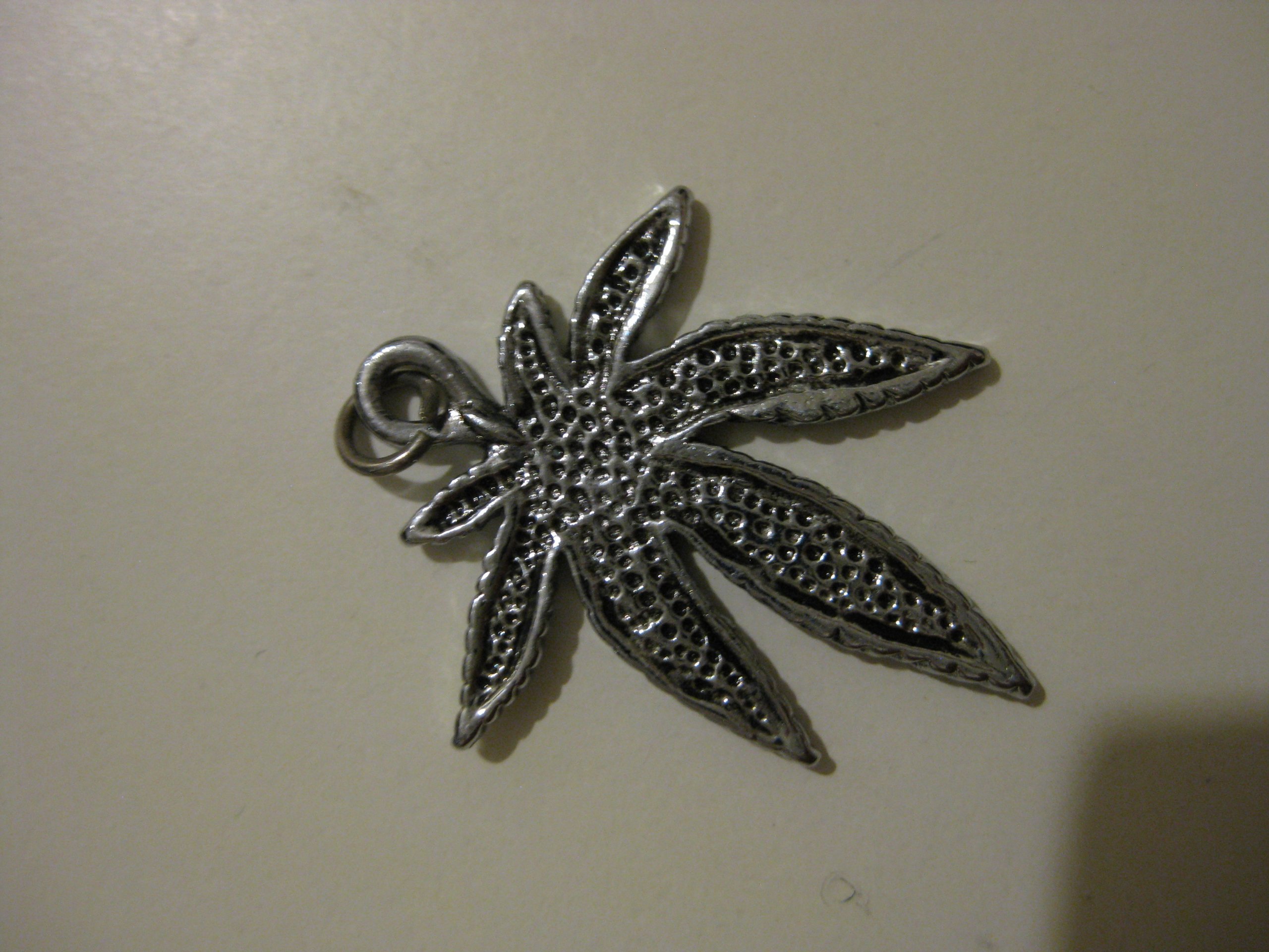 Silver Metal Leaf Pendant Charm Unisex image 3
