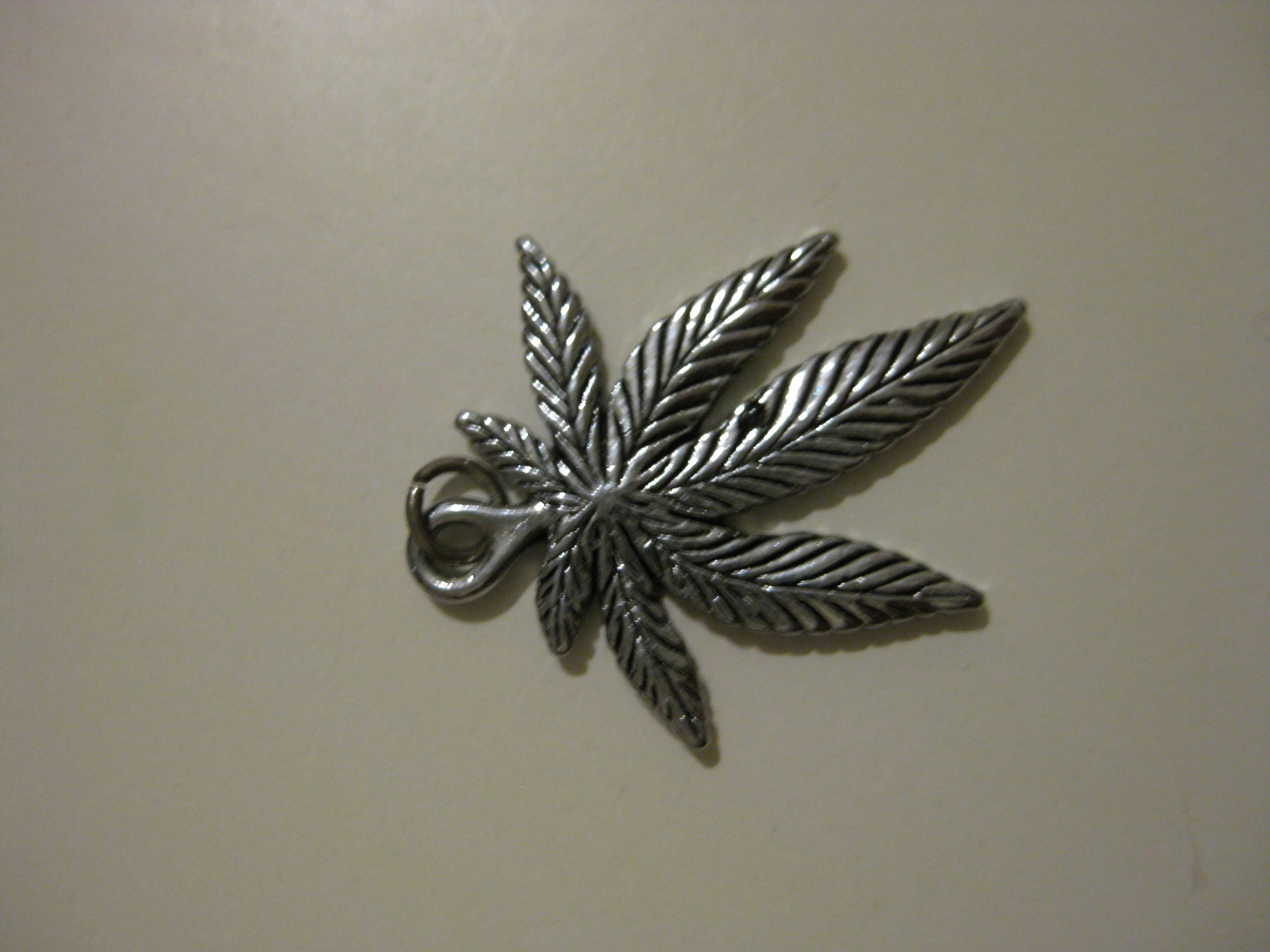 Silver Metal Leaf Pendant Charm Unisex image 8