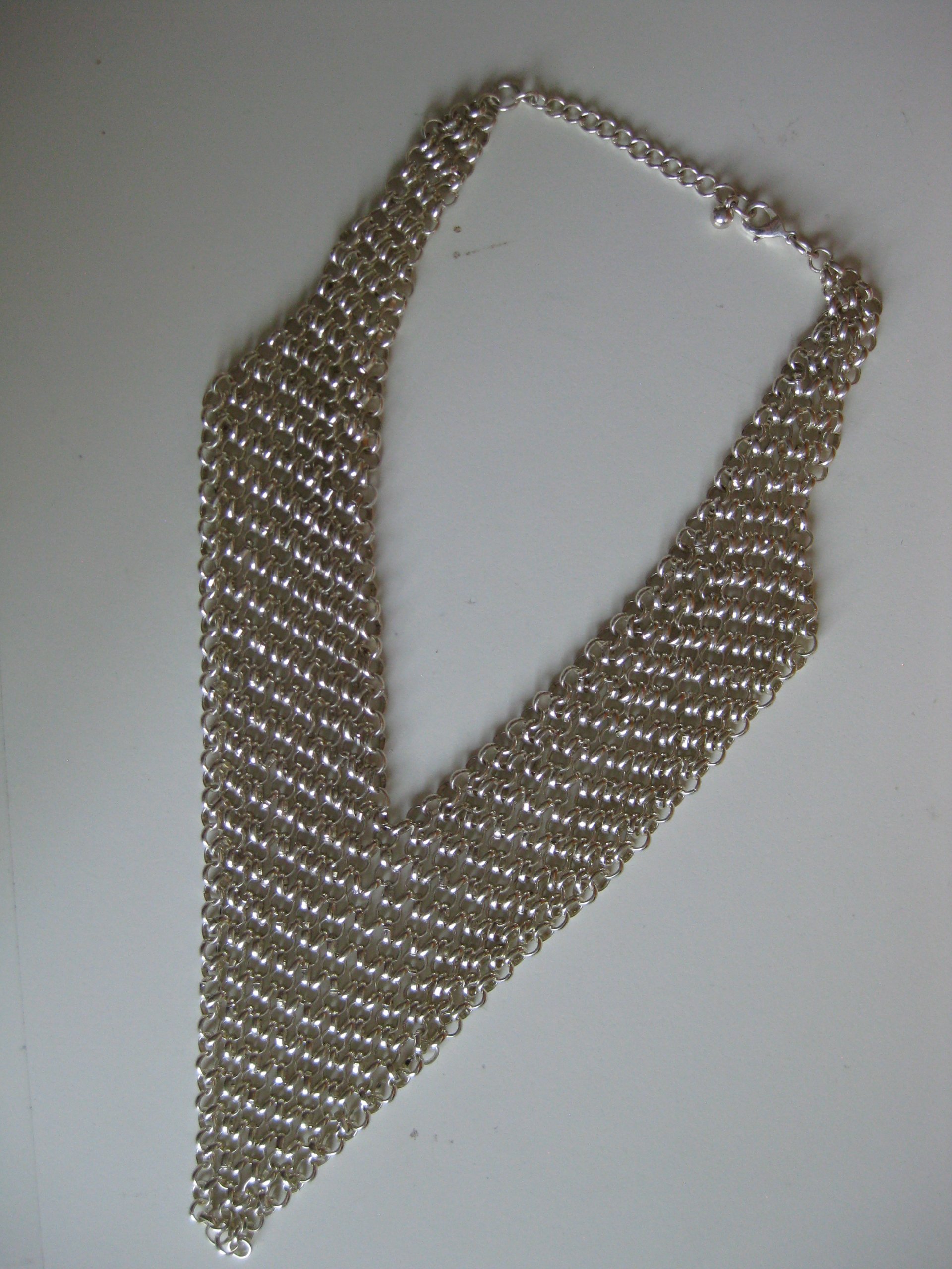 Silver Tone Chainmail Style Bib Necklace Unisex