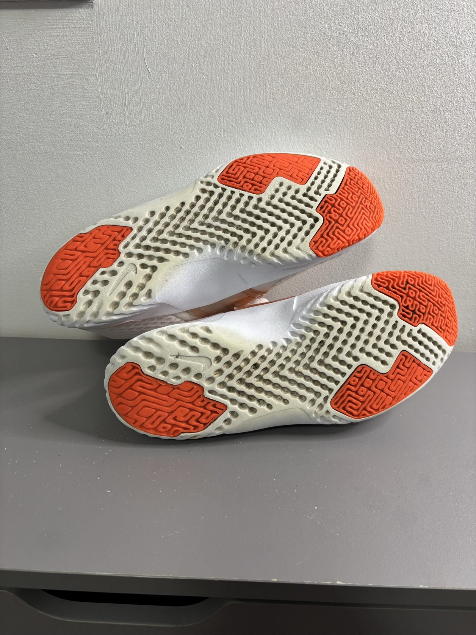 Nike Women's Cream & Orange Renew Running Trainers Uk 3.5 image 4