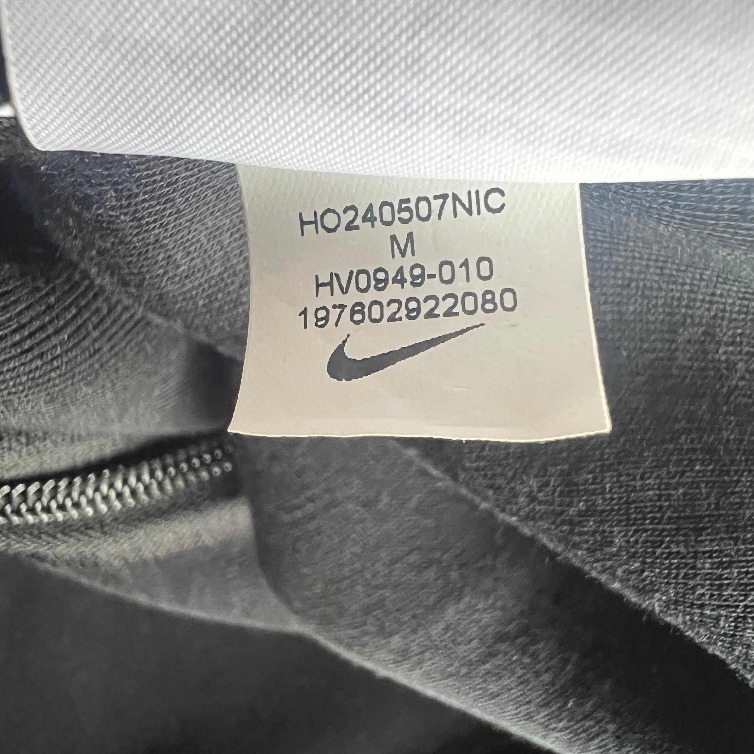 Nike Tech Fleece Full Zip Hoodie Black Men's Size M Lightweight Jacket HV0949-010 image 8
