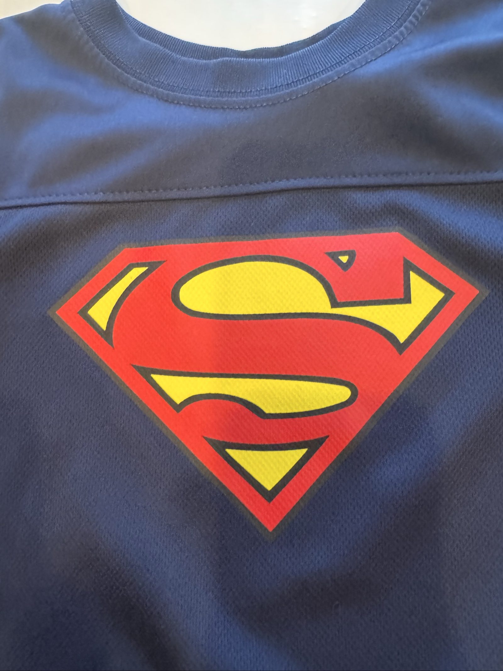 Boy’s Superman DC Comics Long Sleeve Athletic Jersey Shirt – Navy Blue Red – Size 4 image 2