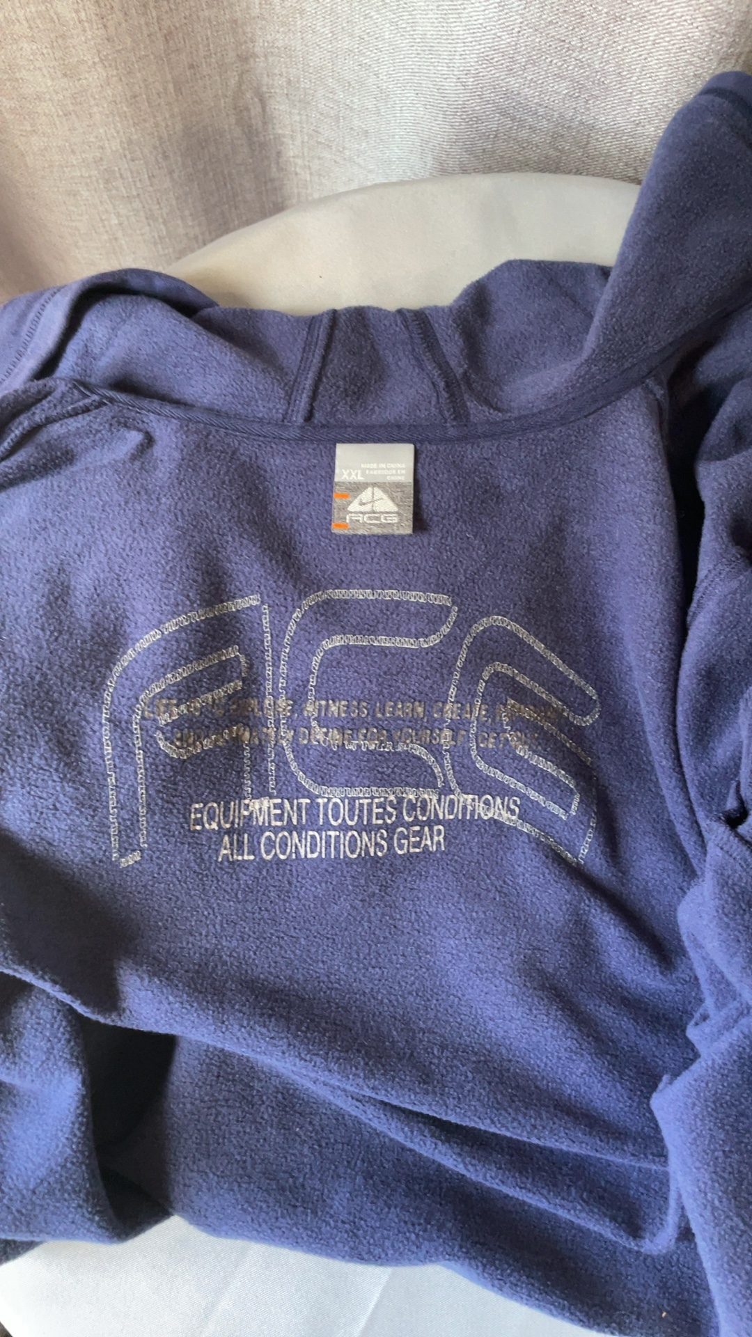 Nike ACG Navy Blue Hoodie XXL image 5
