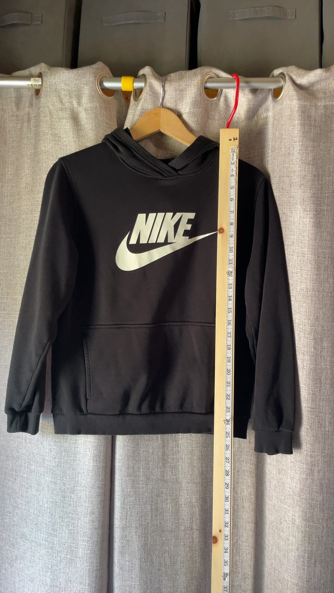 Nike Black Hoodie Youth-XL Cotton Polyester Blend