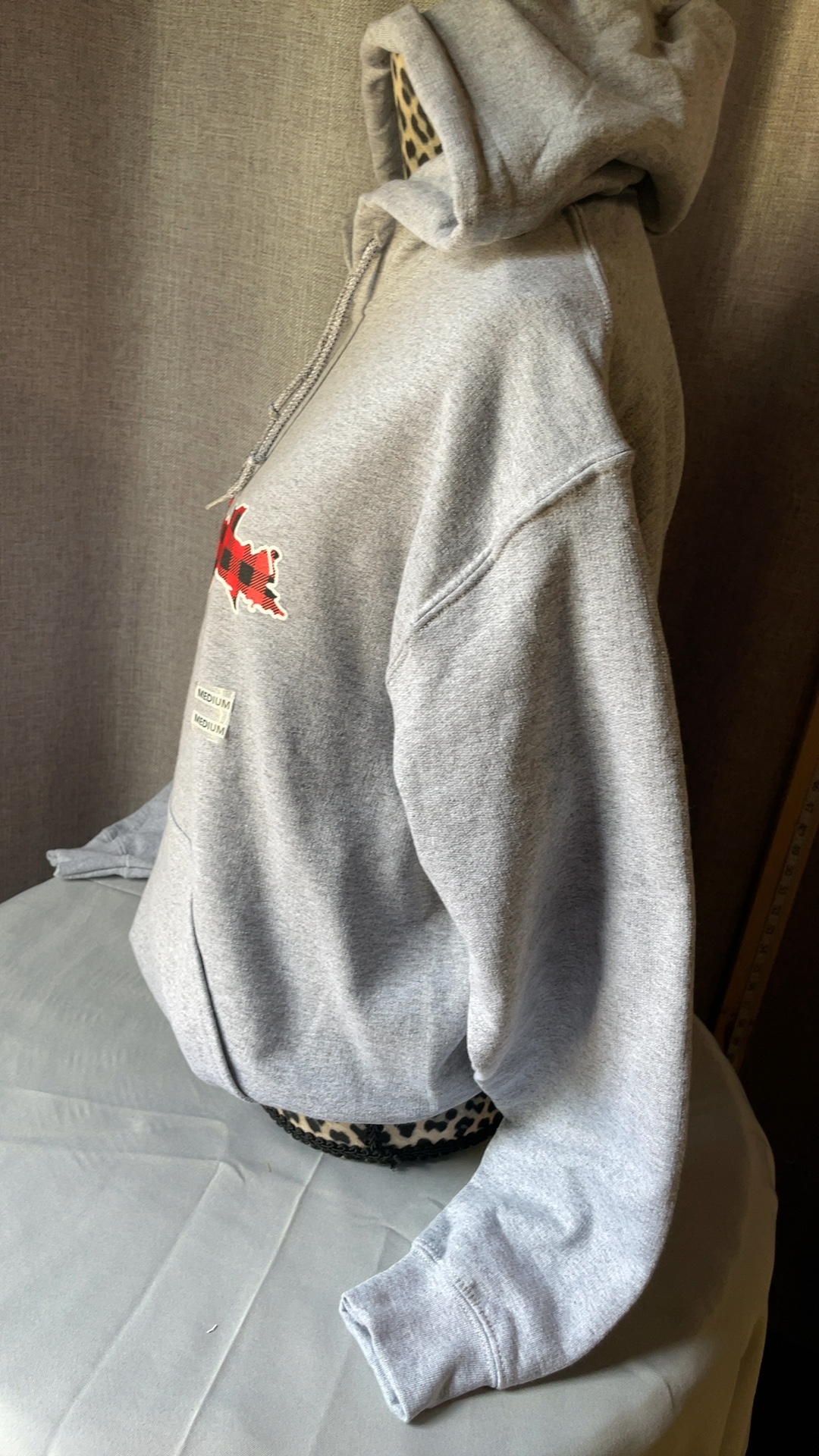 Gildan Women’s Medium Michigan Upper Peninsula Plaid Hoodie image 4