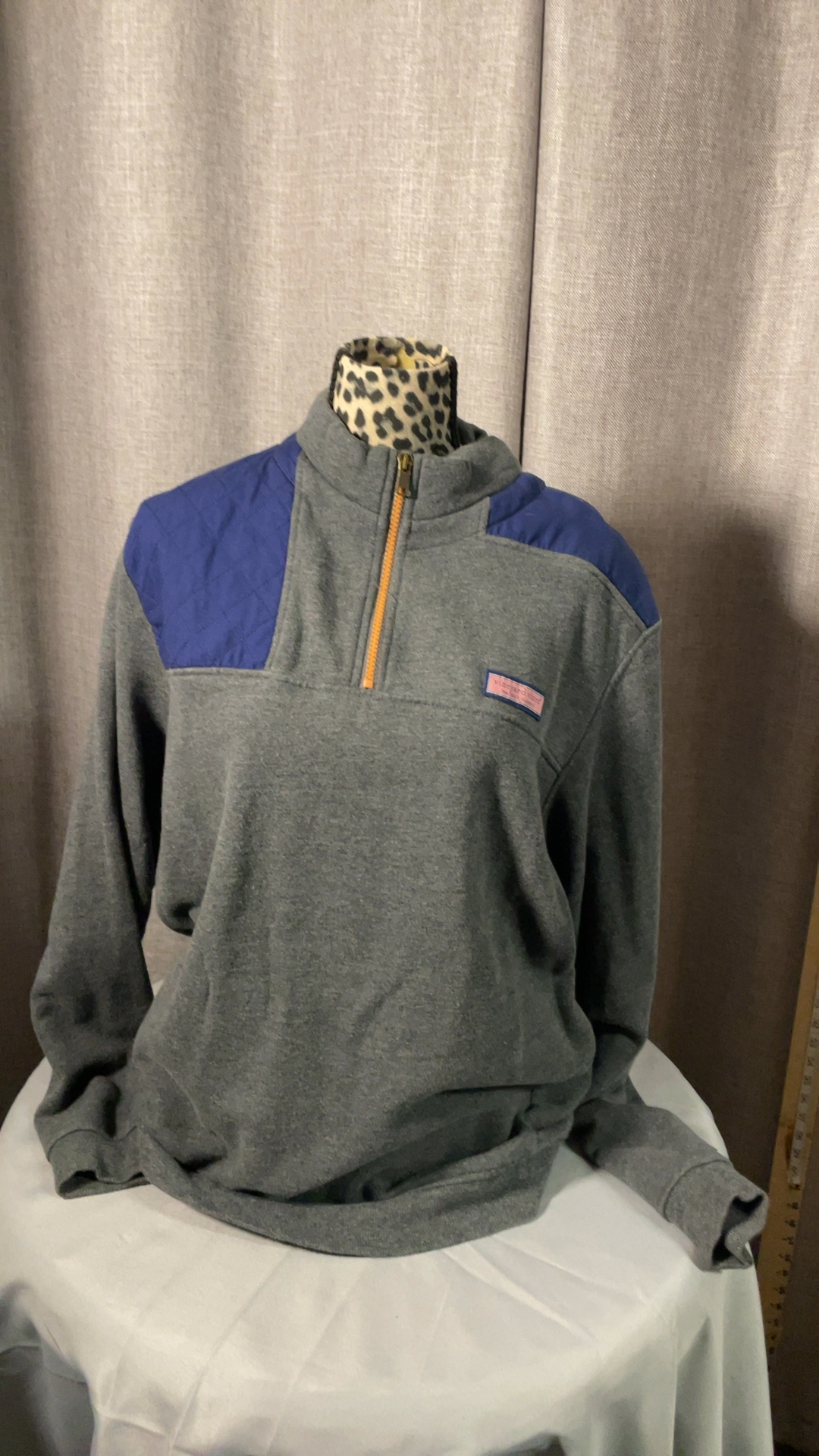 Vineyard Vines Size Large Gray & Blue Quarter-Zip
