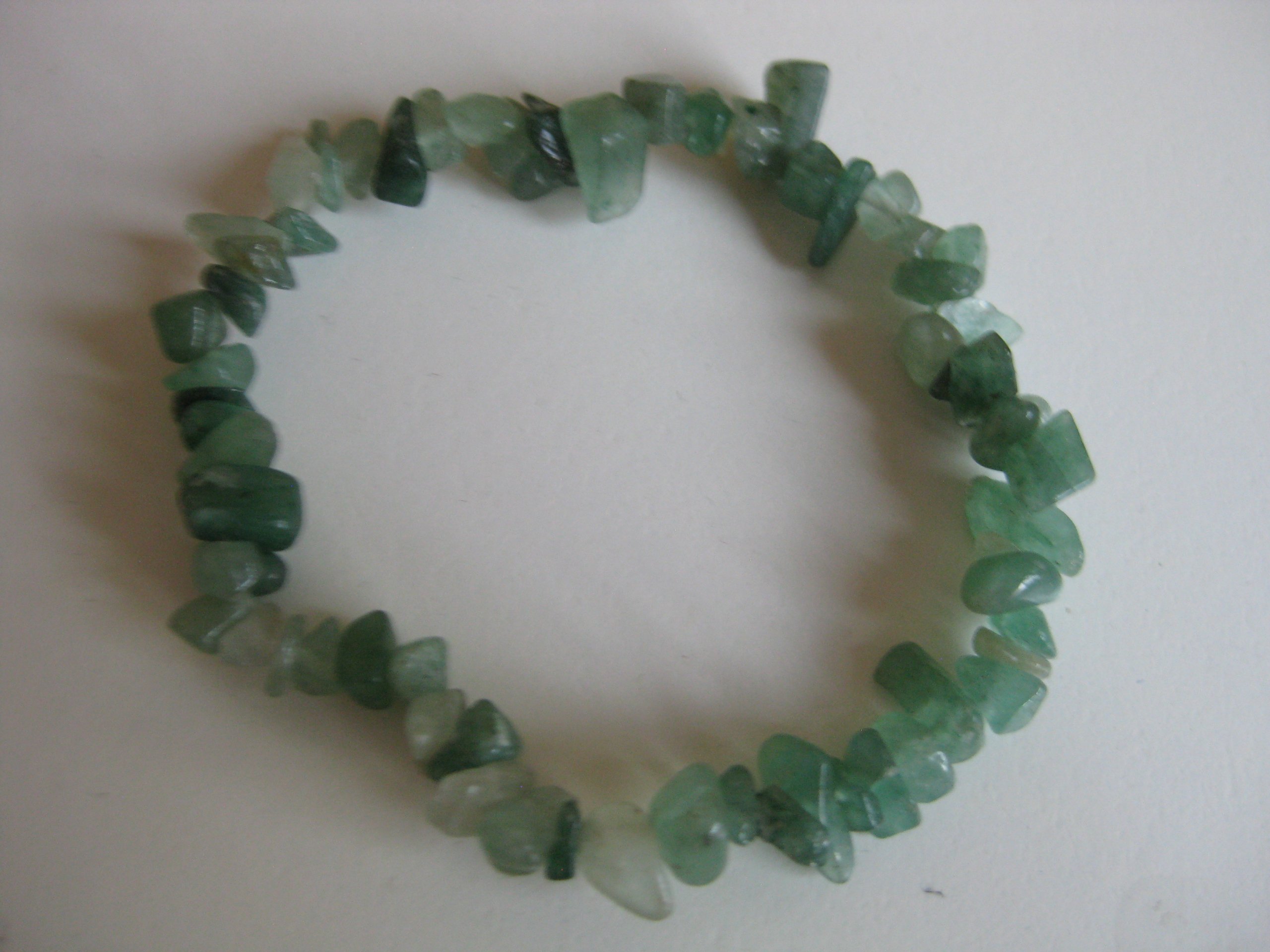 Green Stone Chip Beaded Bracelet Unisex Elastic image 4