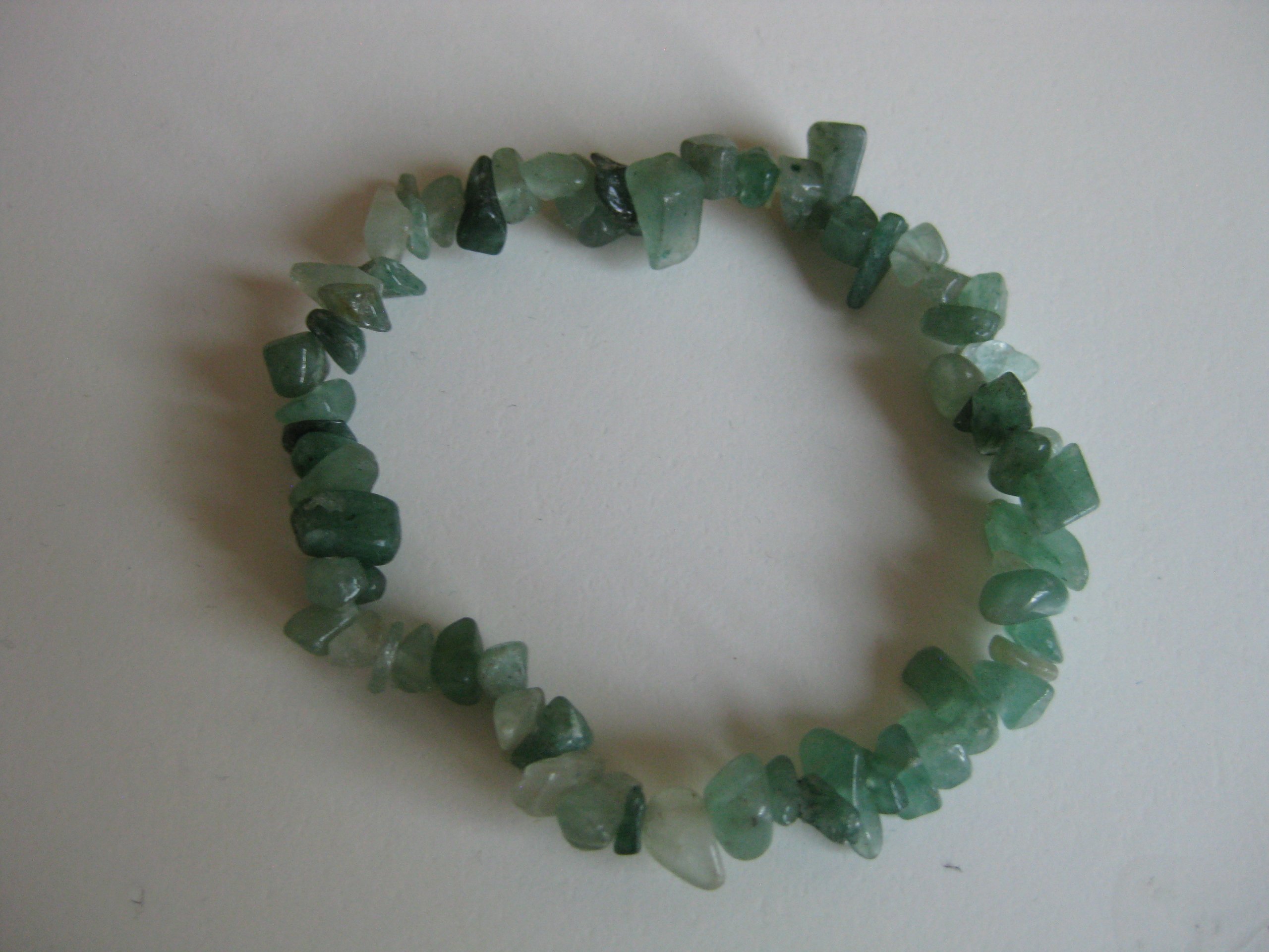 Green Stone Chip Beaded Bracelet Unisex Elastic image 5