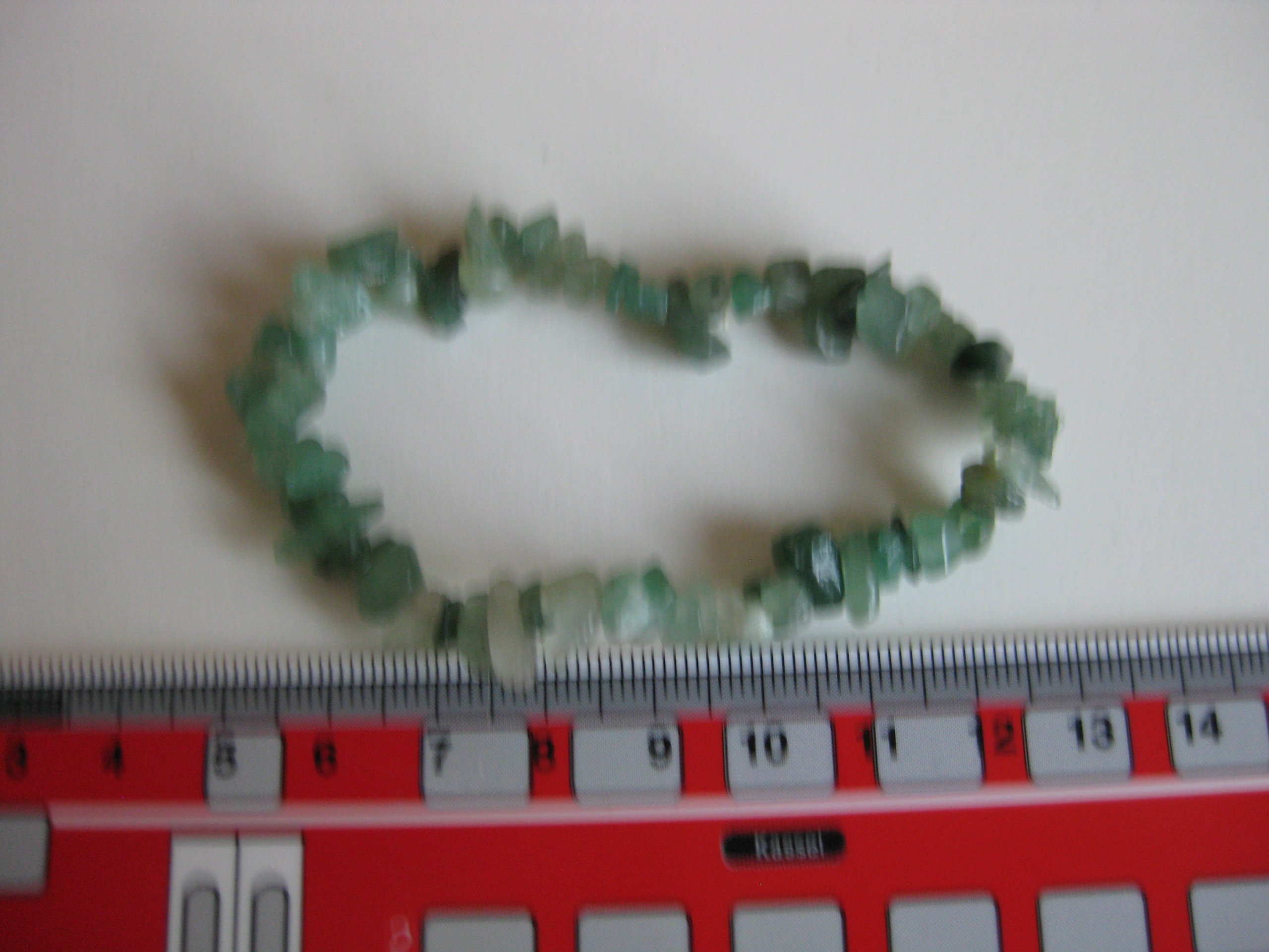 Green Stone Chip Beaded Bracelet Unisex Elastic image 9