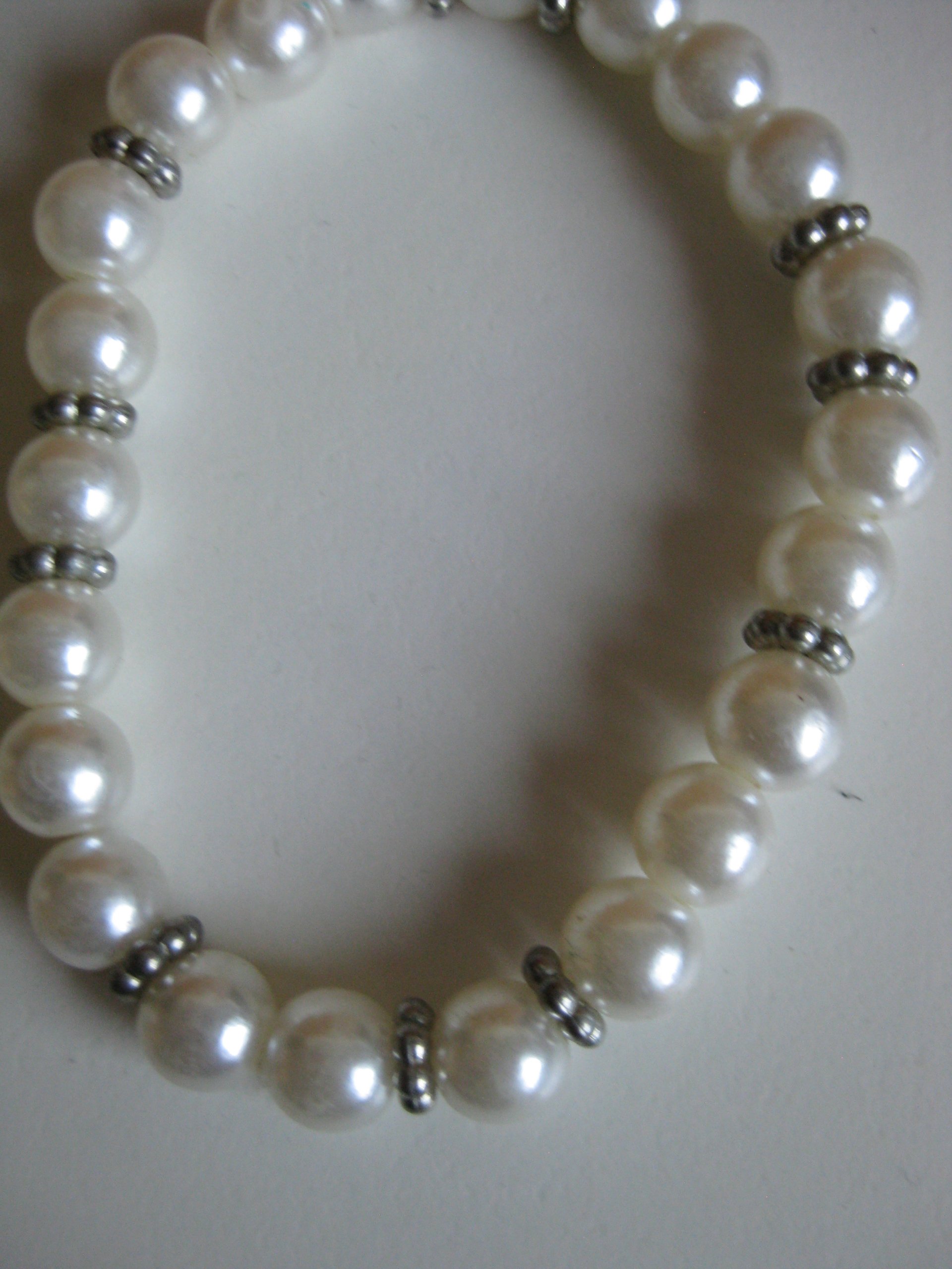 White Faux Pearl Beaded Stretch Bracelet Silver Accents Unisex image 5