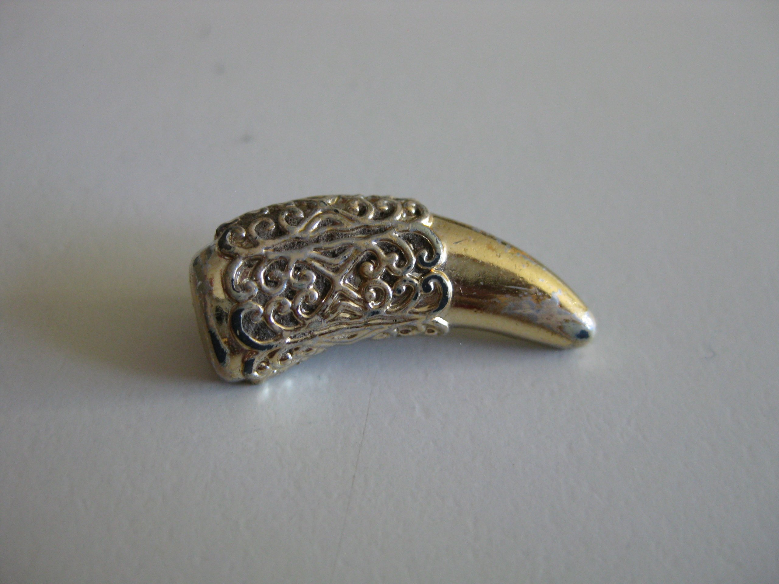 Silver & Gold Tone Ornate Claw Pin Brooch 4.5 cm Jewel-Ja-3