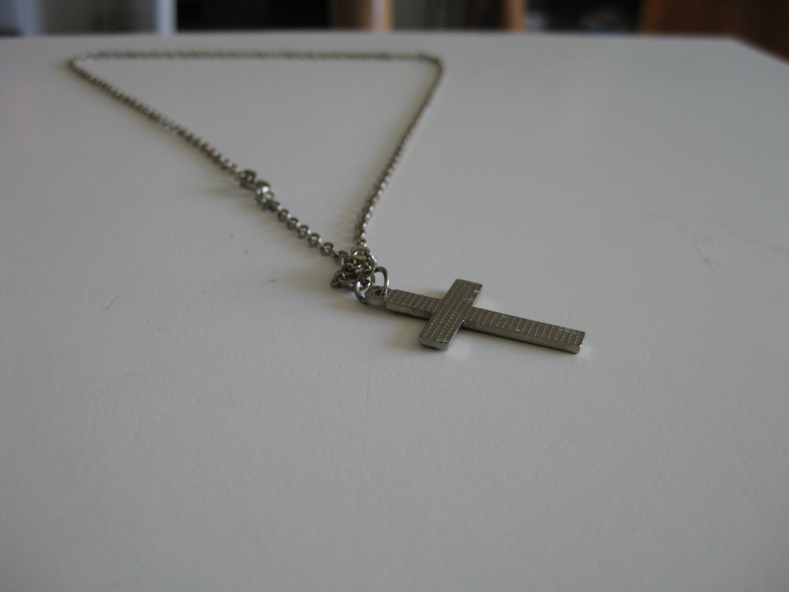 Silver & Green Cross Pendant Necklace Unisex Jewel-Ja-3 image 6