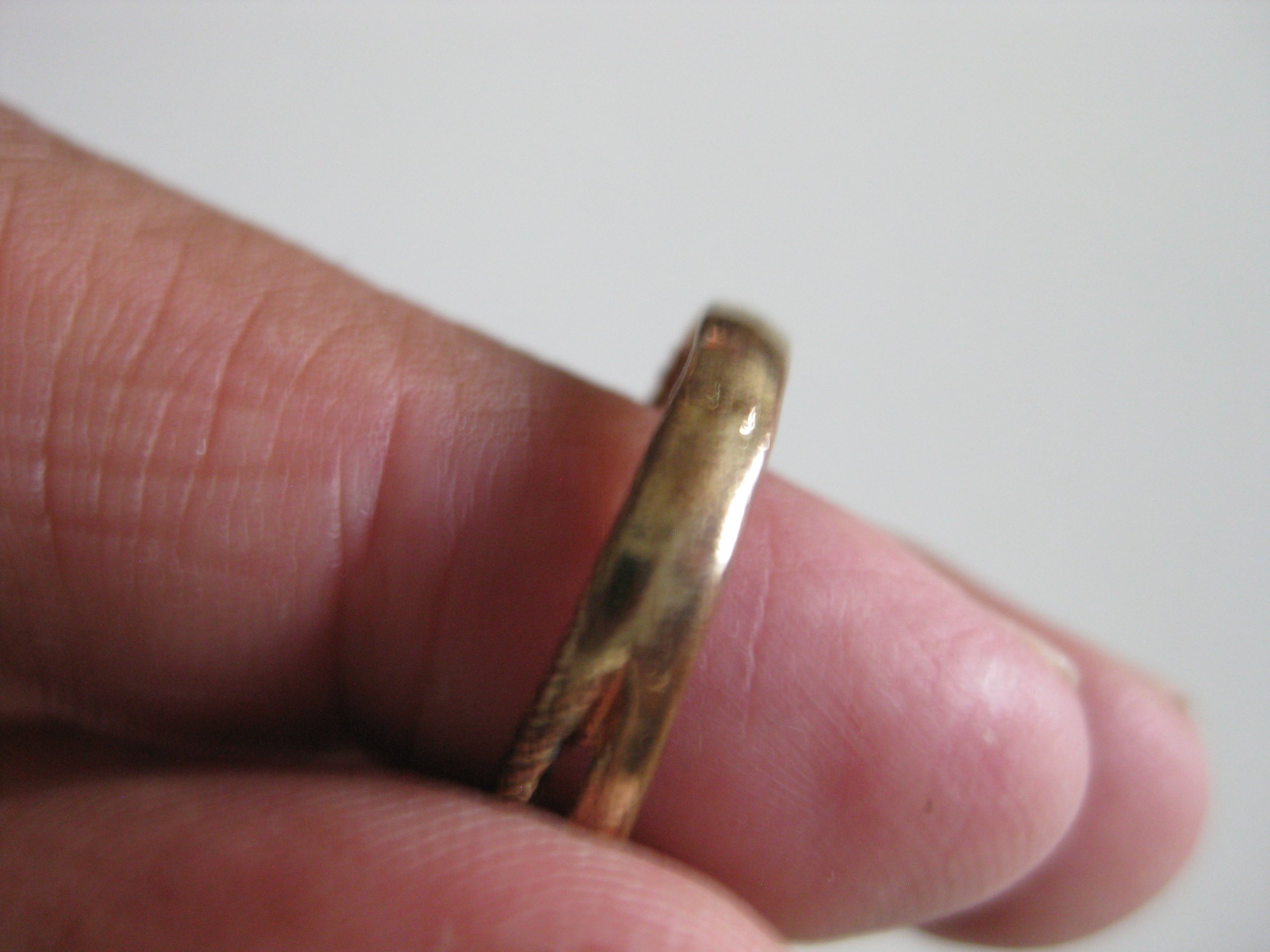 Unbranded Gold Tone Textured Ring Size 55 Jewel-Ja-4 image 6