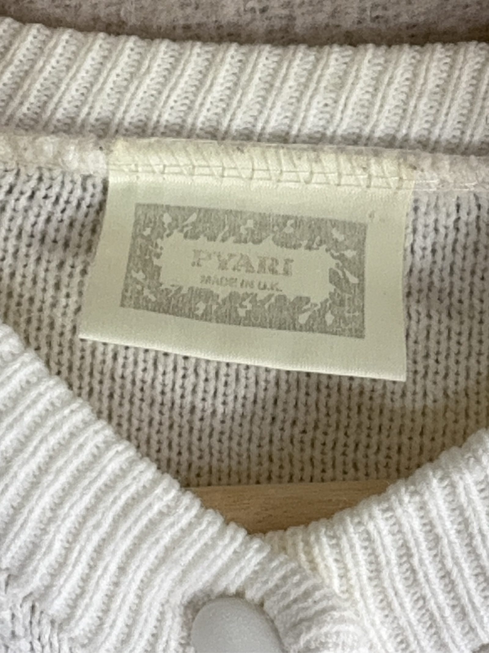 Pyari White Knitted Acrylic Women's Button Front Cardigan UK Medium Soft image 3
