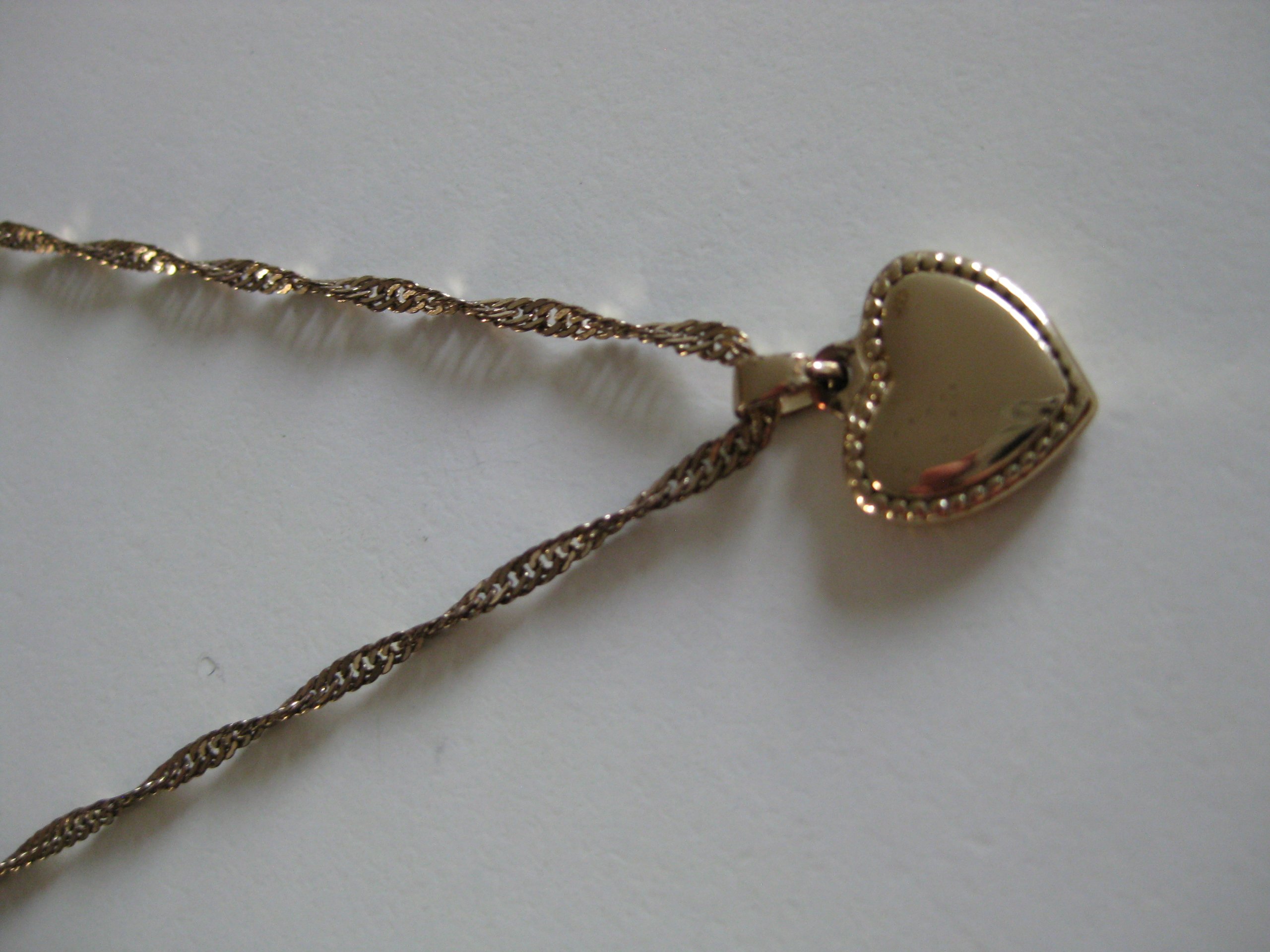 Gold Tone Women's Heart Pendant Necklace One Size Jewel-Ja-4 image 4