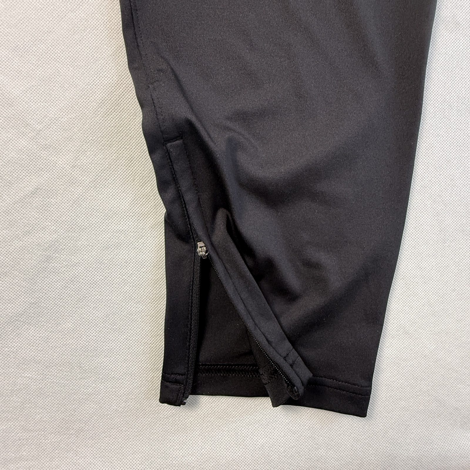 Under Armour Challenger II Men's Fitted Training Trousers Black XXL Zip image 4
