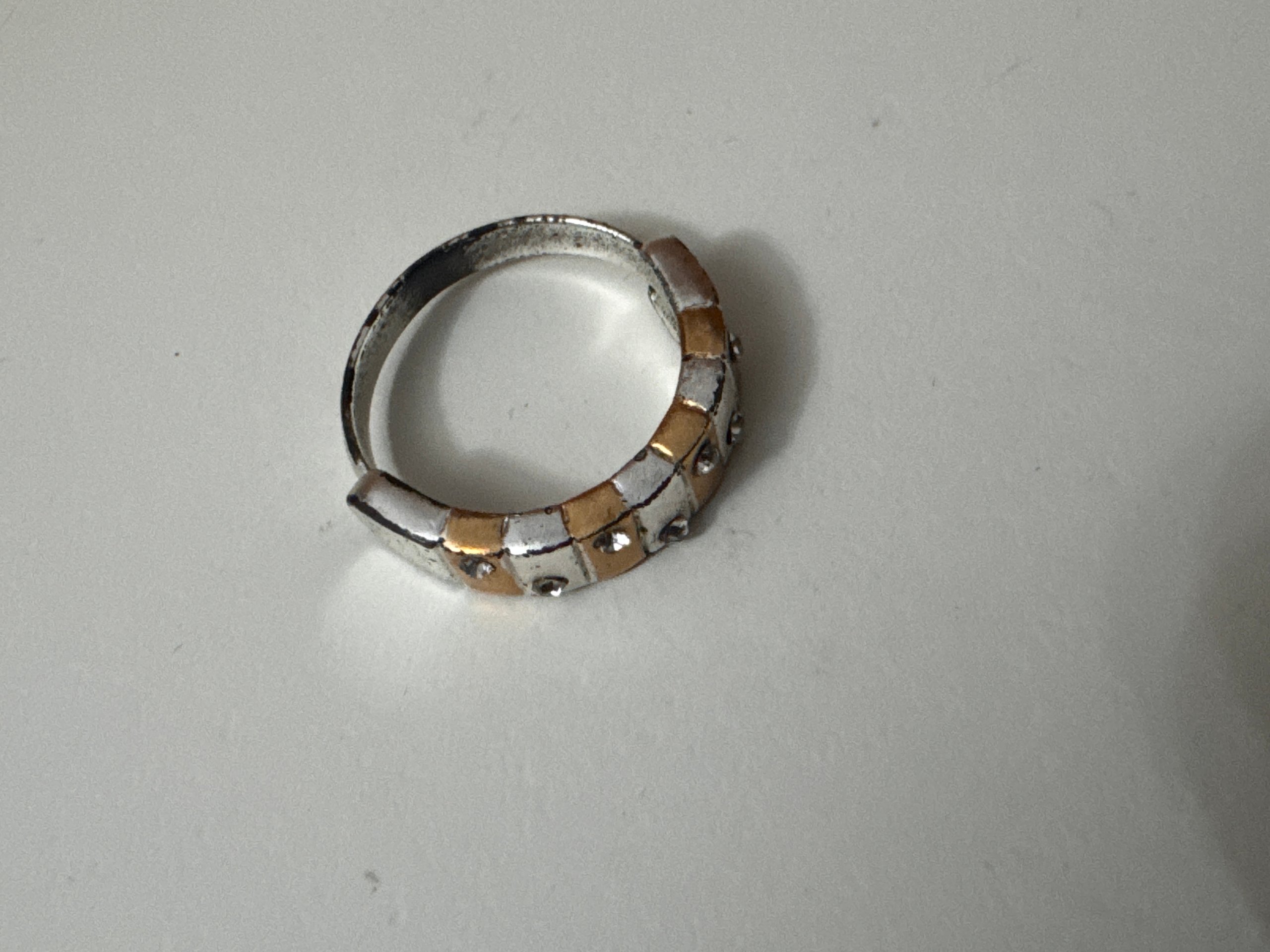 Two Tone Metal Ring with Stud Detail Unisex Jewel-Ja-6 image 3