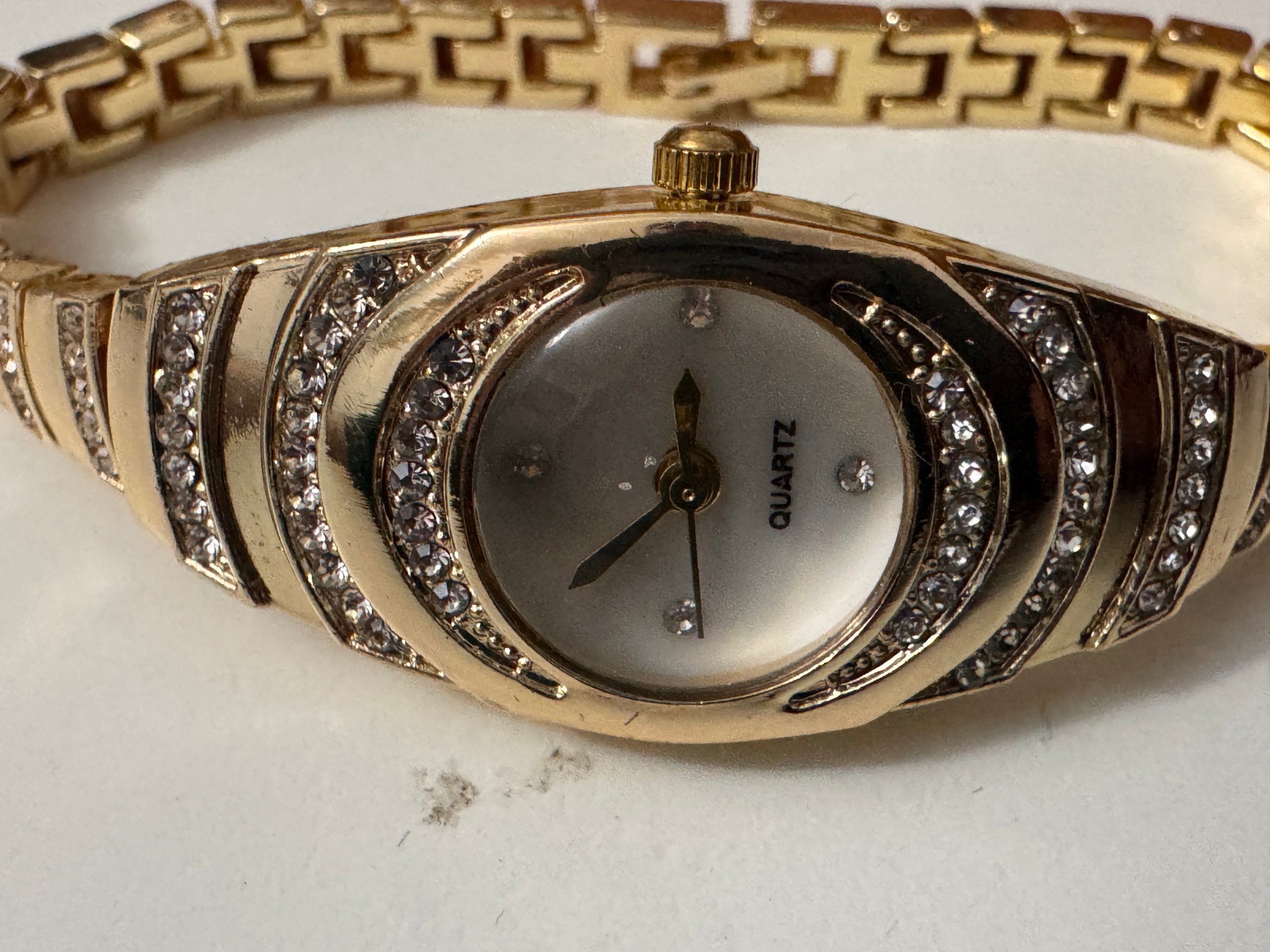 Gold Tone Women's Crystal Accent Quartz Bracelet Watch Jewel-Ja-6 image 6