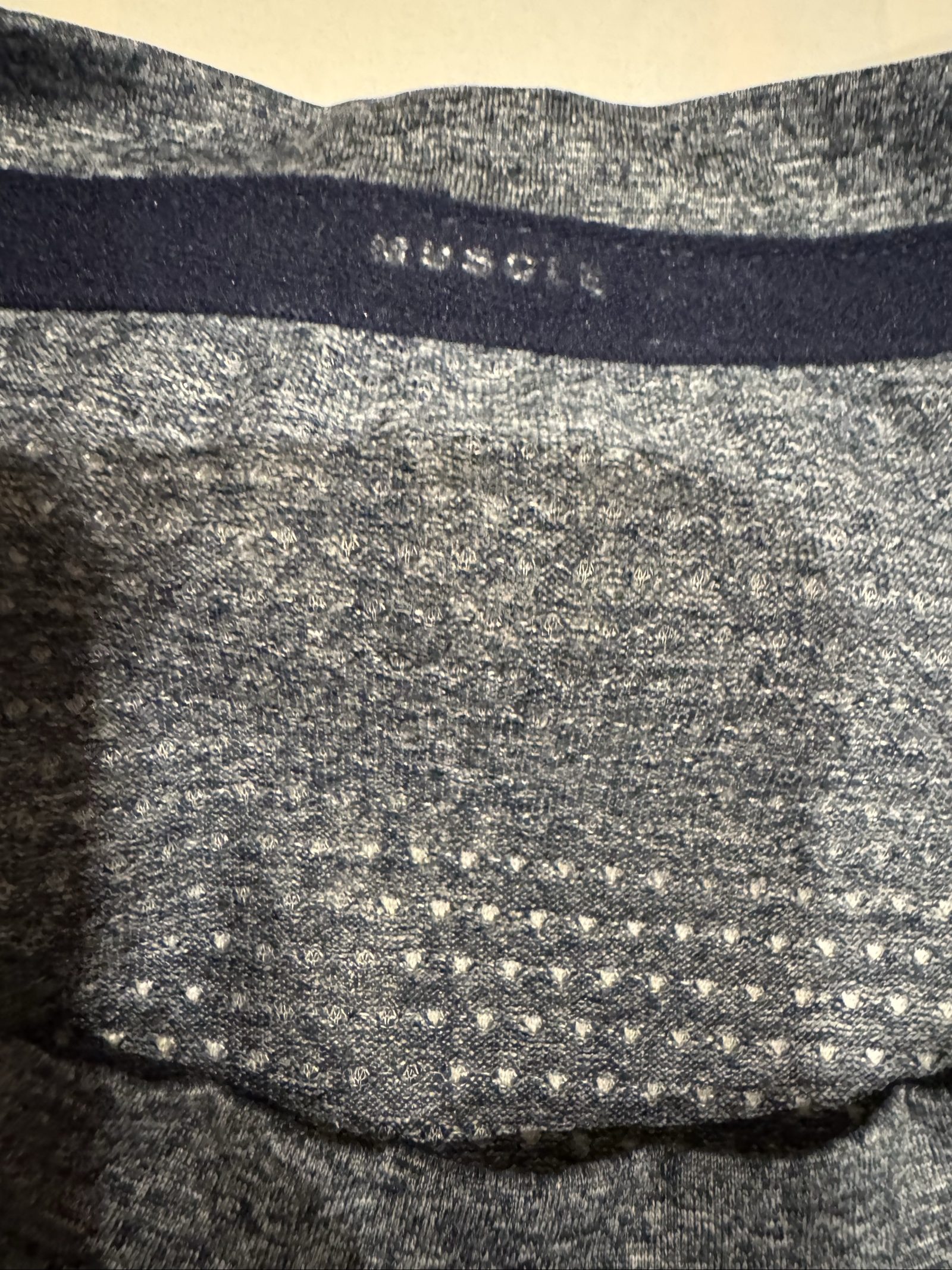 Men’s Abercrombie & Fitch A&F 1892 Active Performance T-Shirt – Heather Gray – XL image 2