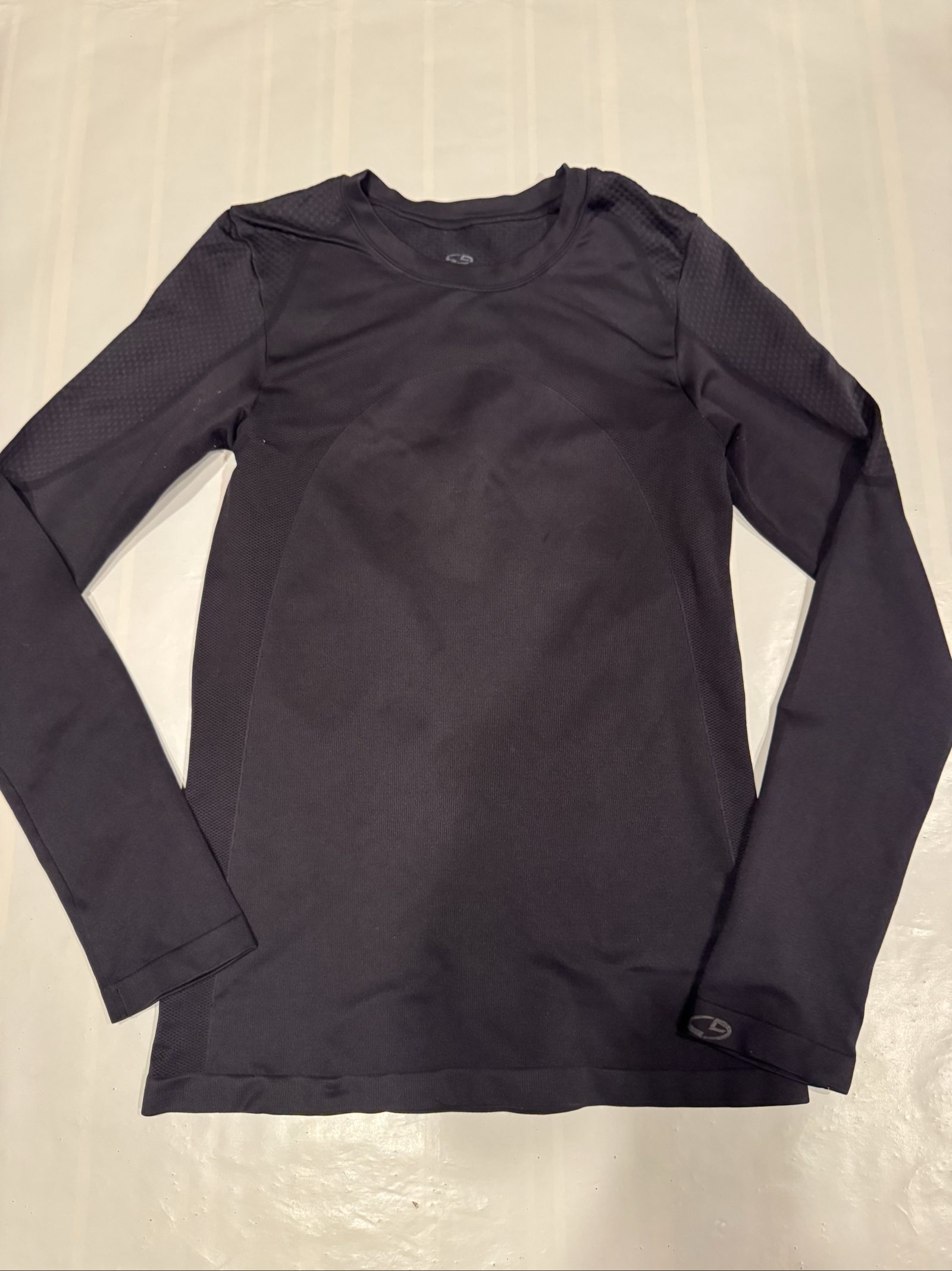 Women’s Champion C9 Seamless Long Sleeve Athletic Performance Top – Black – Medium