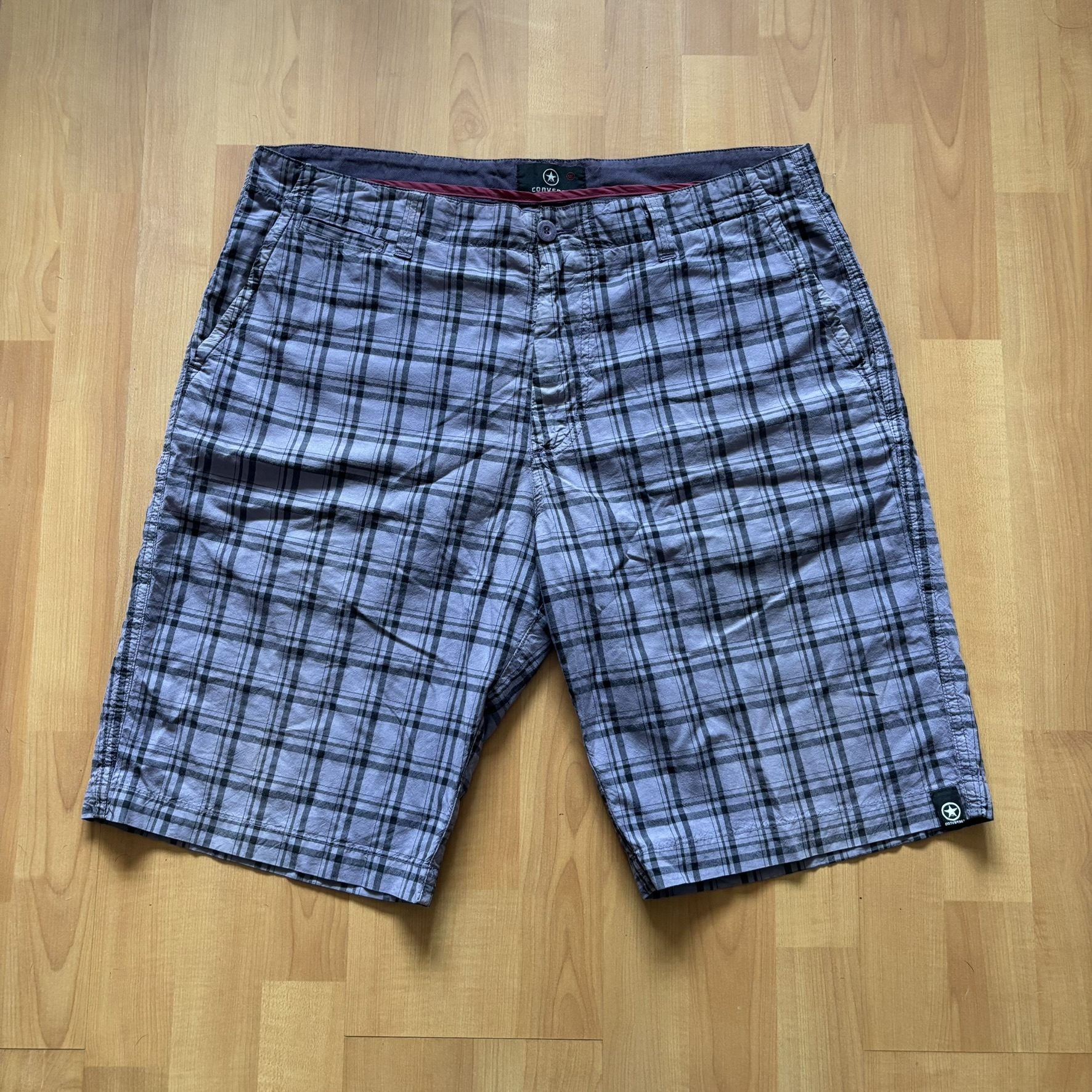Converse Purple & Black Checked Cotton Shorts 34 Waist